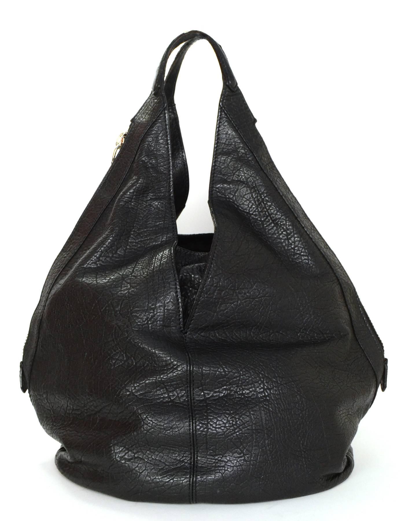 8/24 Givenchy Hobo Tinhan en cuir noir avec SHW