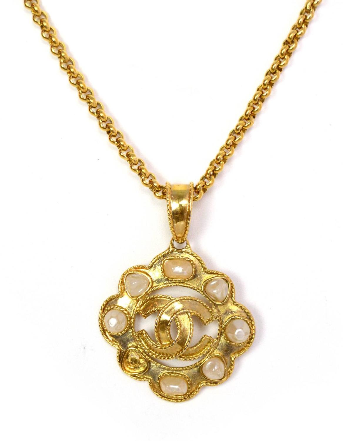 Chanel CC and Faux Pearl Pendant Necklace For Sale at 1stdibs