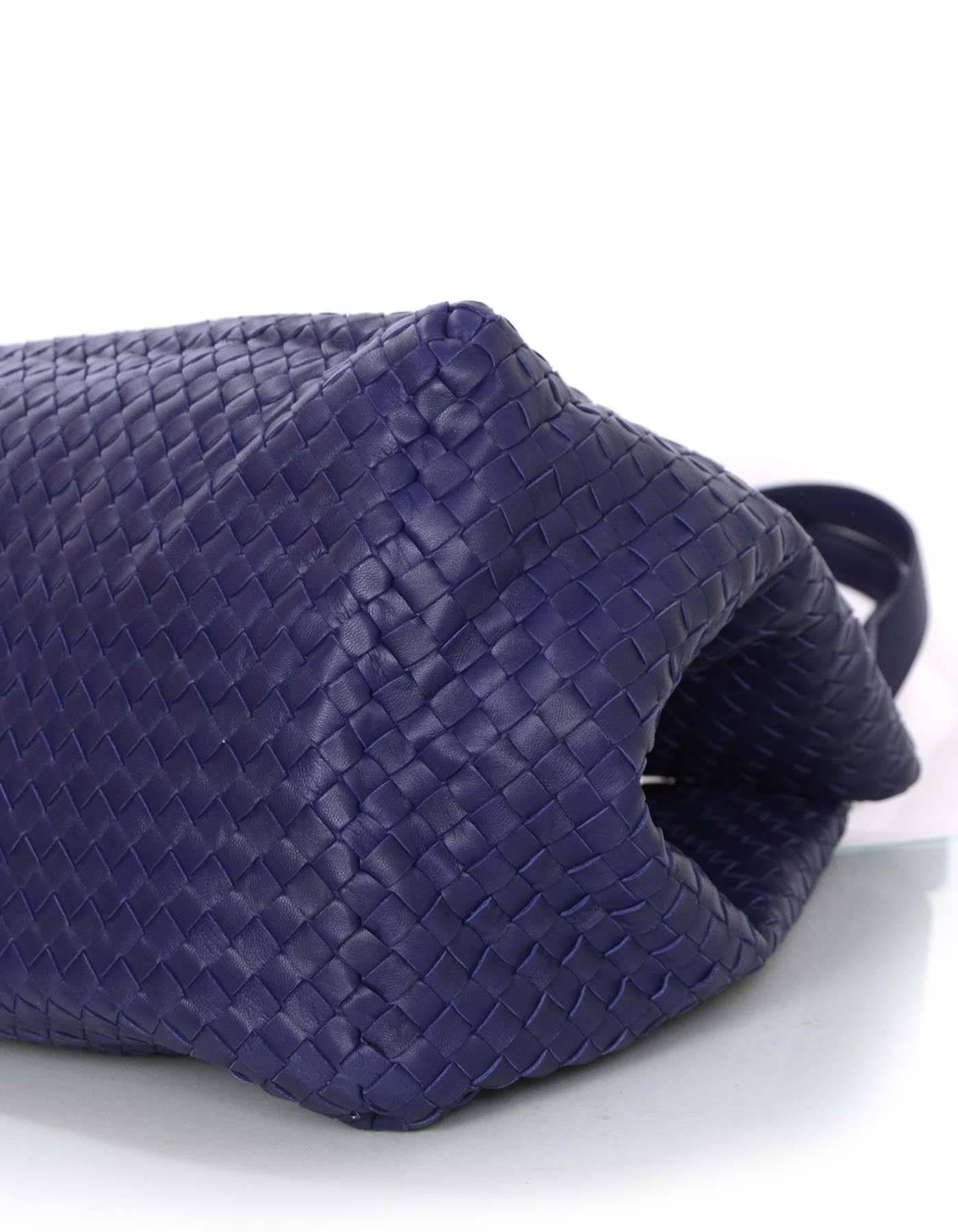 Women's or Men's Bottega Veneta Navy Intrecciato Large Tote Bag rt. $3, 950