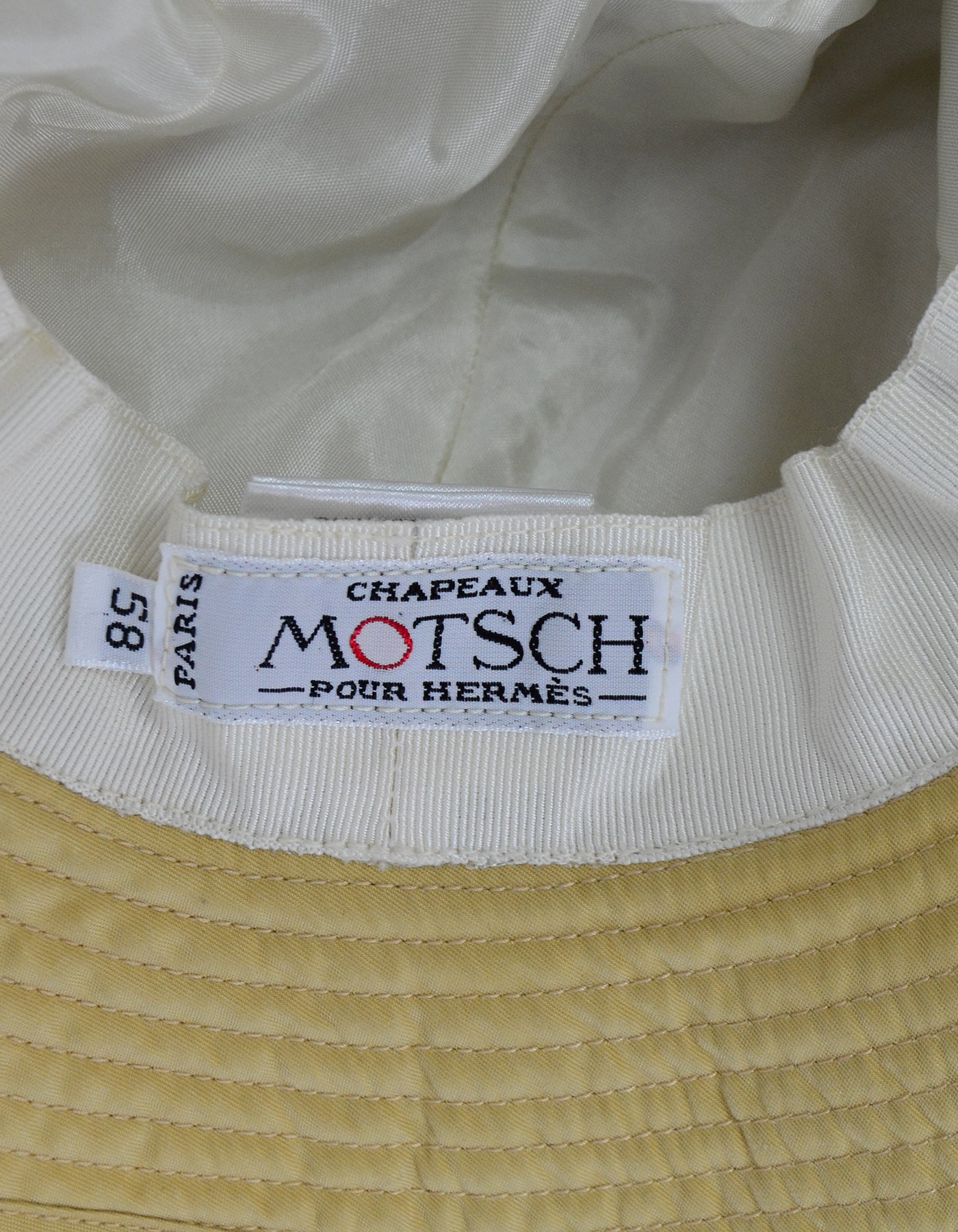 Chapeaux Motsch pour Hermes Beige Bucket Hat Sz 58 For Sale at 1stDibs |  hermes bucket hat, motsch hermes