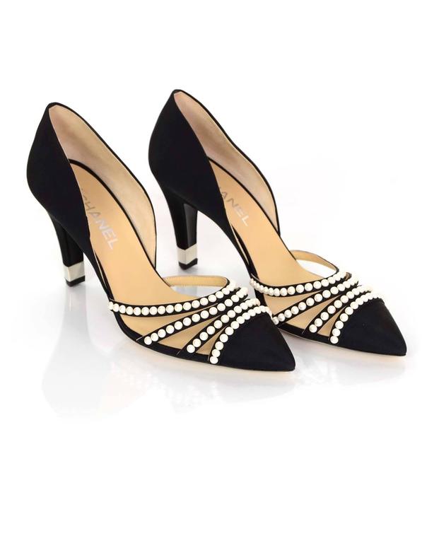 Chanel 2016 NIB Black Grosgrain and Faux Pearl D'Orsay Pumps Sz 39.5 RT