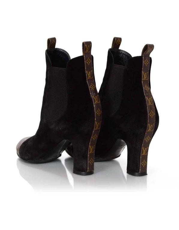 Louis Vuitton Ankle Boots Black Suede ref.412885 - Joli Closet