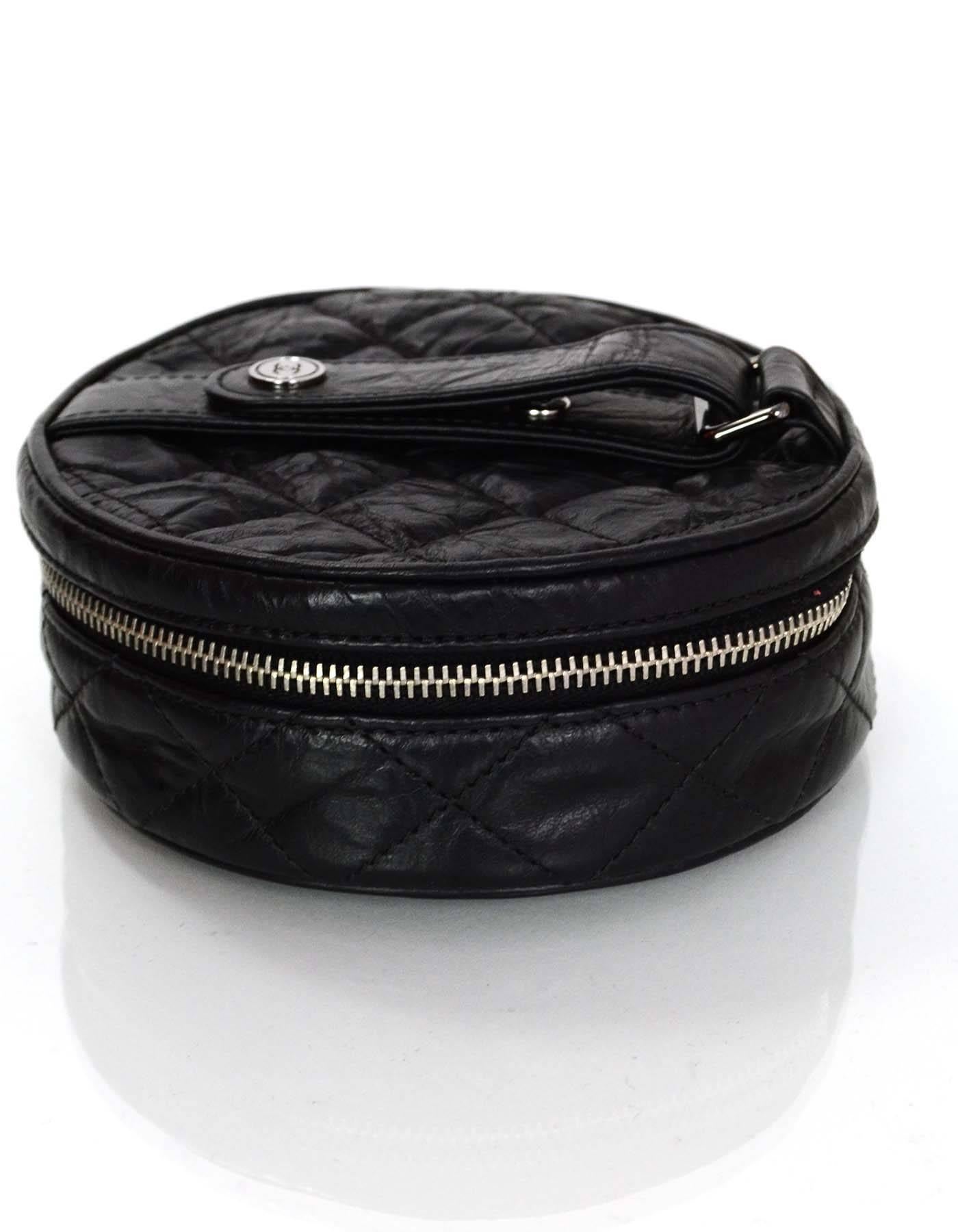 Chanel Black Distressed Leather Jewelry Case In Excellent Condition In New York, NY