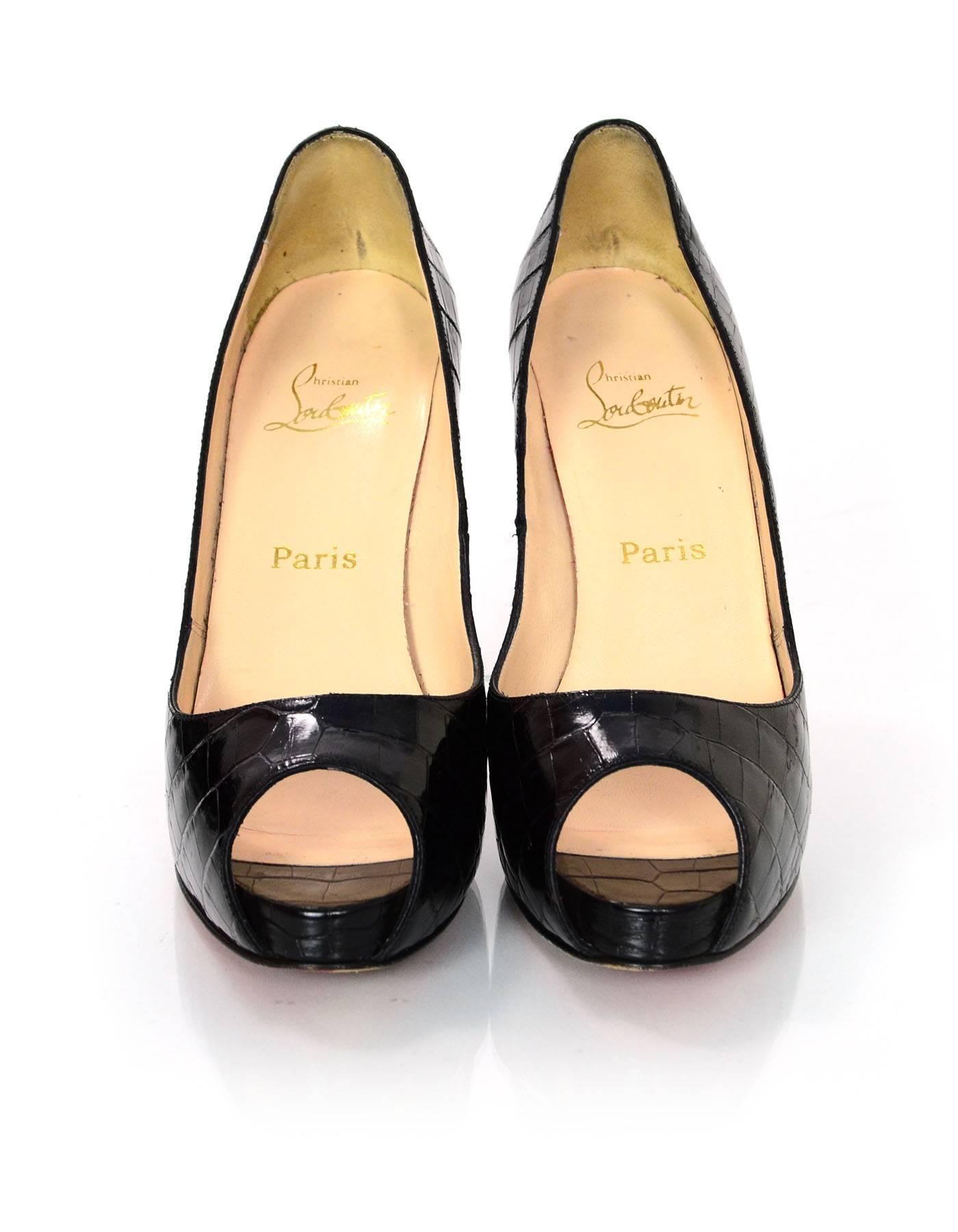 Christian Louboutin Black Crocodile Peep-Toe Pumps Sz 40.5 In Excellent Condition In New York, NY