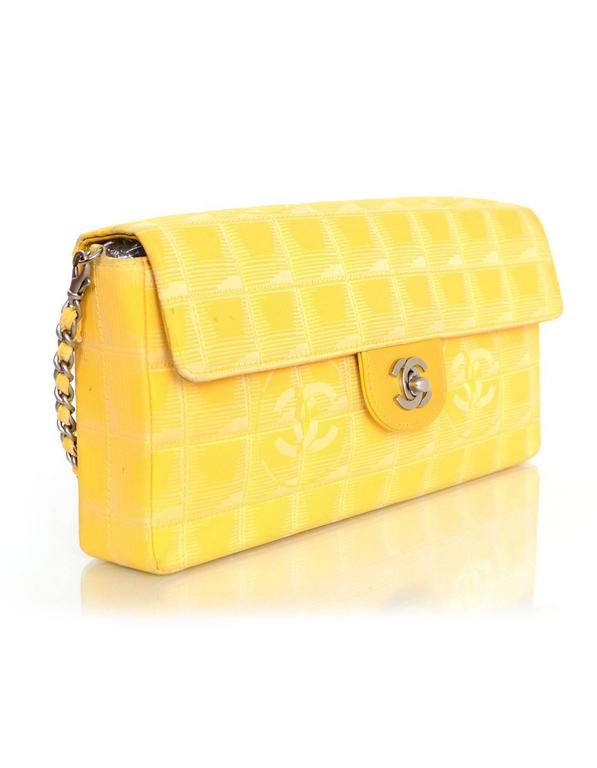 Chanel Yellow Canvas Chocolate Bar Quiltes East West Shoulder Bag For Sale  at 1stDibs