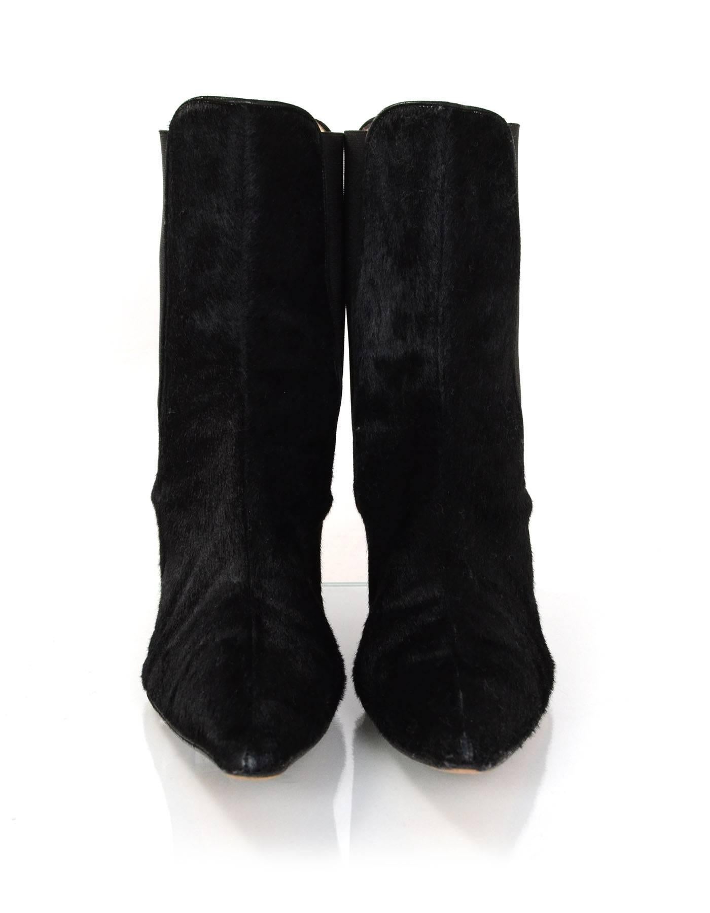 Manolo Blahnik Black Ponyhair Ankle Boots Sz 40 In Good Condition In New York, NY