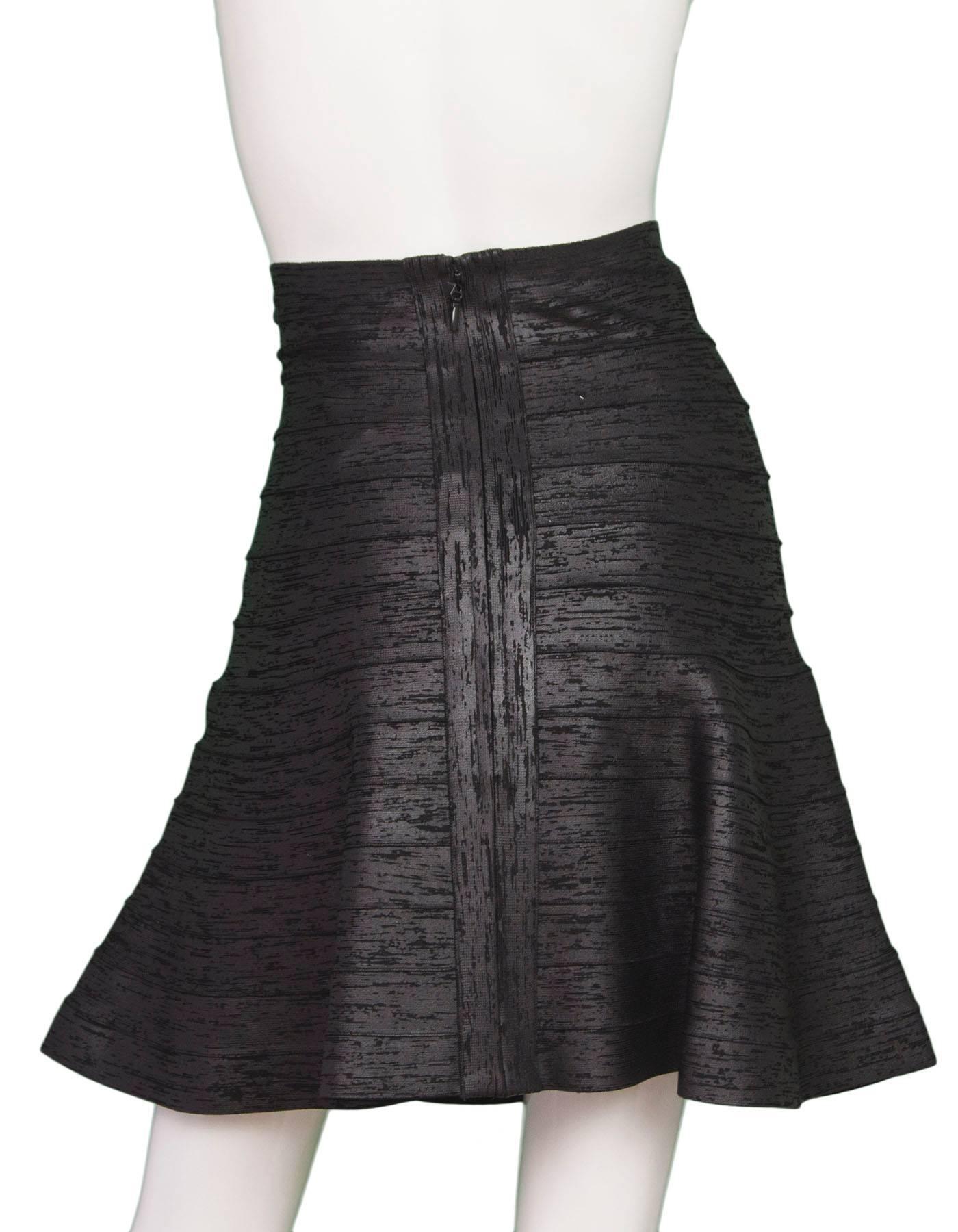 Herve Leger Iridescent Black A-Line Skirt sz XS In Excellent Condition In New York, NY