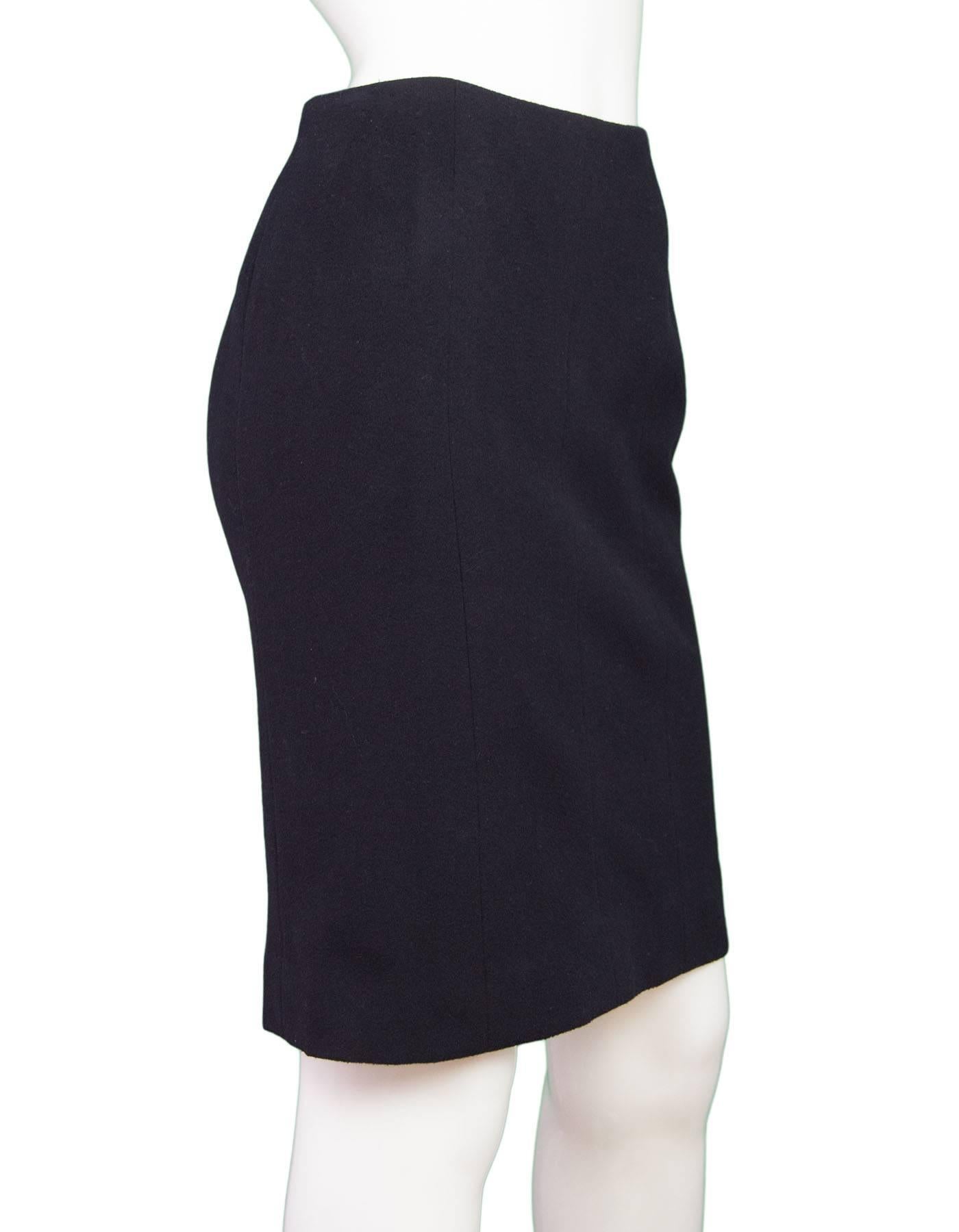 Chanel Black Cashmere Pencil Skirt sz FR42 In Excellent Condition In New York, NY