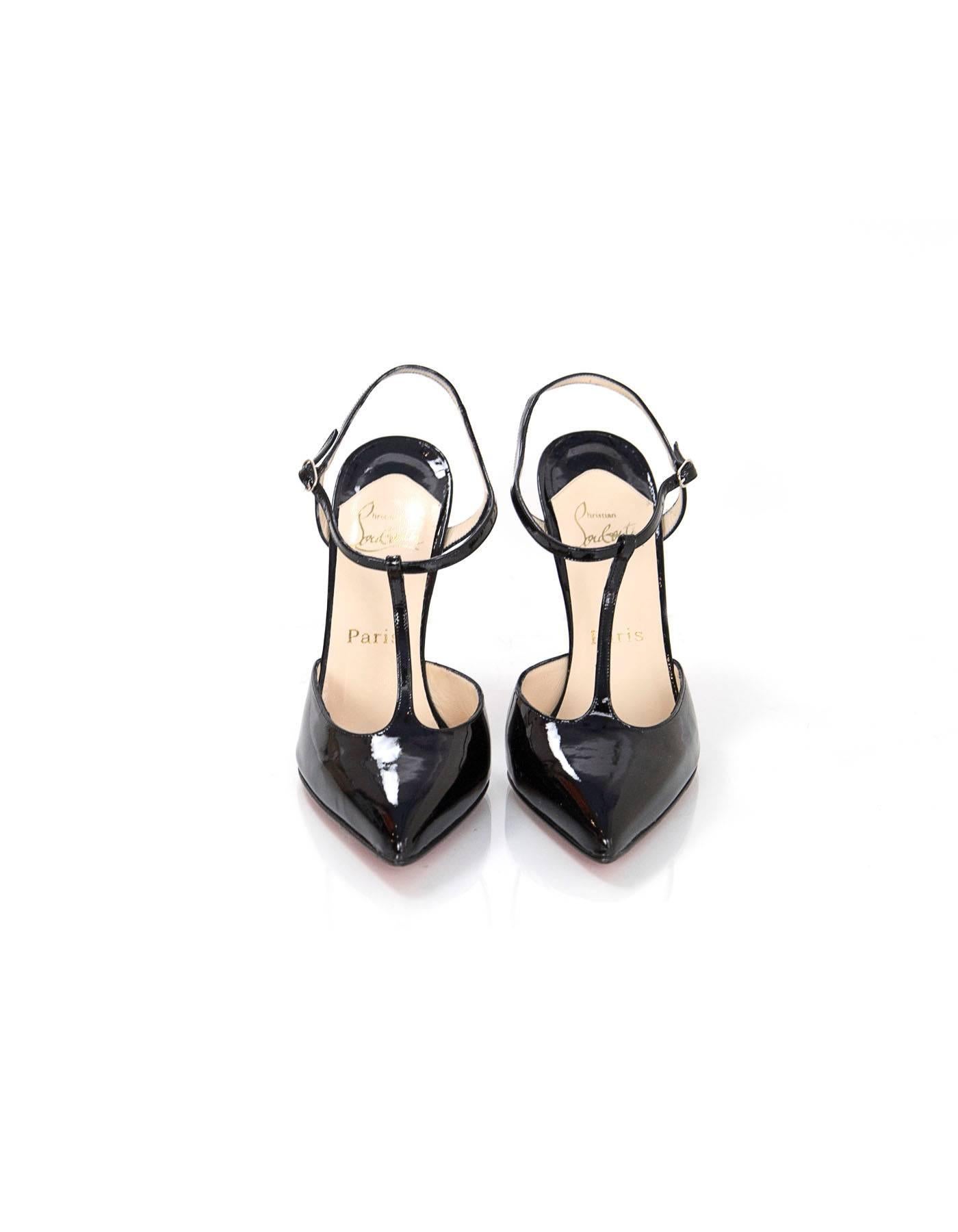 Christian Louboutin NEW Black Patent Leather Coxinelle T-Strap Pumps sz 37.5 In Excellent Condition In New York, NY