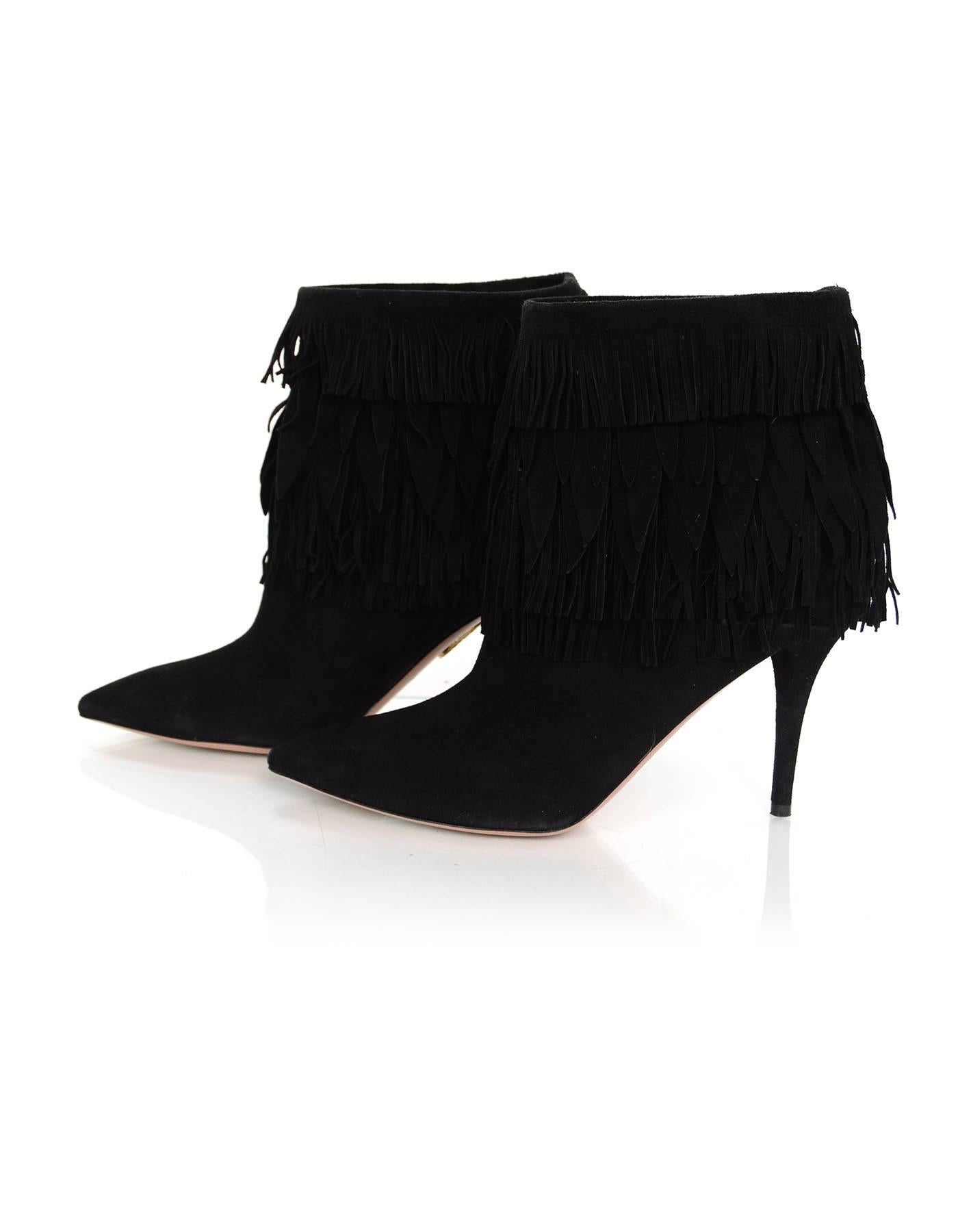100% Authentic Aquazzura Sasha Black Fringe Bootie Sz 40. Features tiered black fringe, pointy toe and stiletto heel.

Made In: Italy
Color: Black
Materials: Suede
Closure/Opening: Slide on
Sole Stamp: Aquazzura Firenze Vero Cuoio Made In