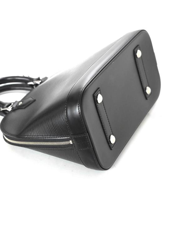 Louis Vuitton Black Epi Leather Alma PM Bag rt. $2,350 For Sale at 1stDibs