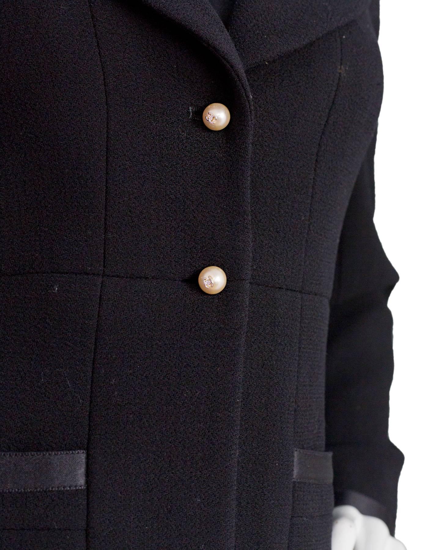 Women's Chanel Black Wool 2 Piece Skirt Suit sz FR40