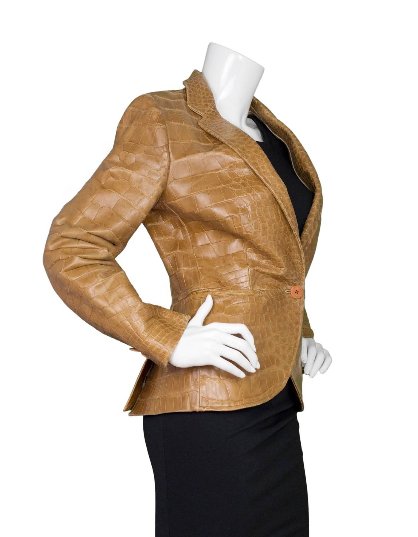 Bottega Veneta Tan Crocodile Jacket 

Made In: Italy
Color: Tan
Composition: Crocodile leather
Lining: Beige, 55% cupro, 45% rayon
Closure/Opening: Single button closure
Exterior Pockets: Two hip pockets
Interior Pockets: None
Overall Condition:
