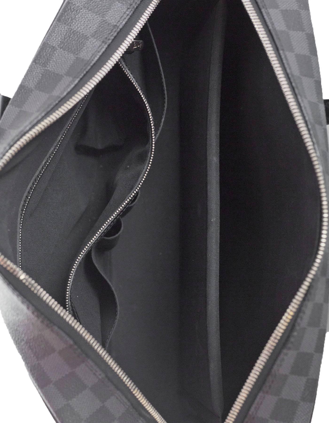 Women's or Men's Louis Vuitton Damier Graphite Porte-Documents Voyage GM Computer Bag