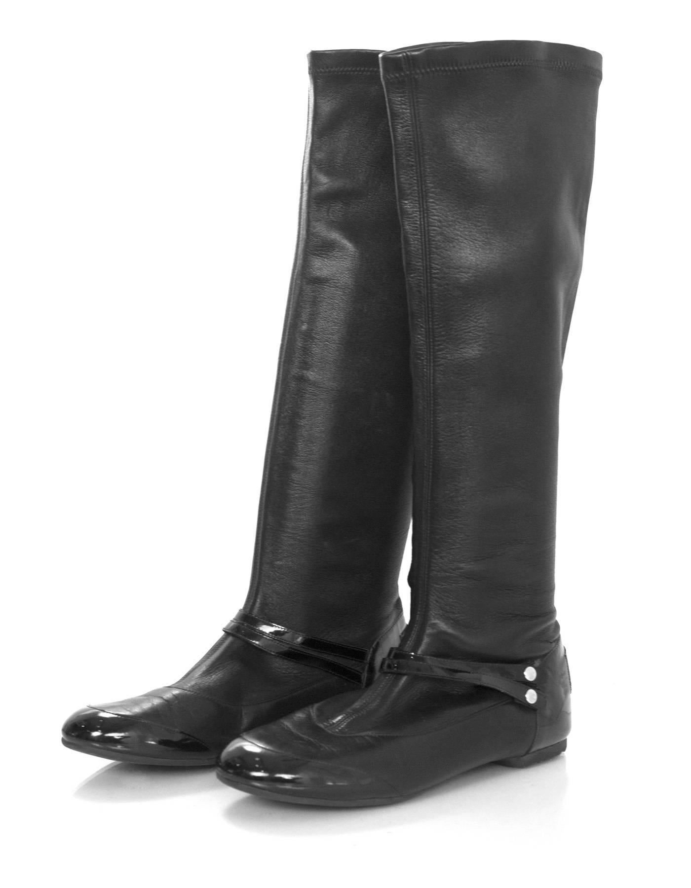 Chanel Black Leather Stretch Boots Sz 36 In Excellent Condition In New York, NY