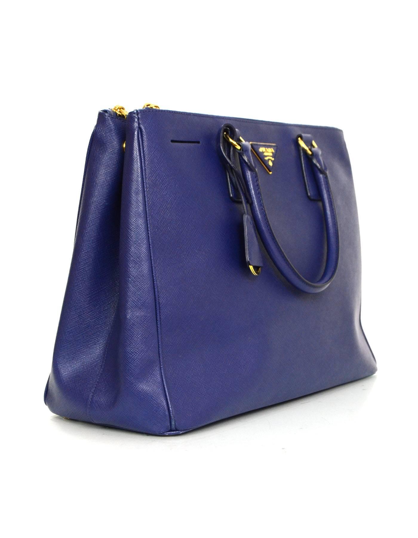 Prada Blue Saffiano Lux Double Zip Tote Bag with GHW In Good Condition In New York, NY