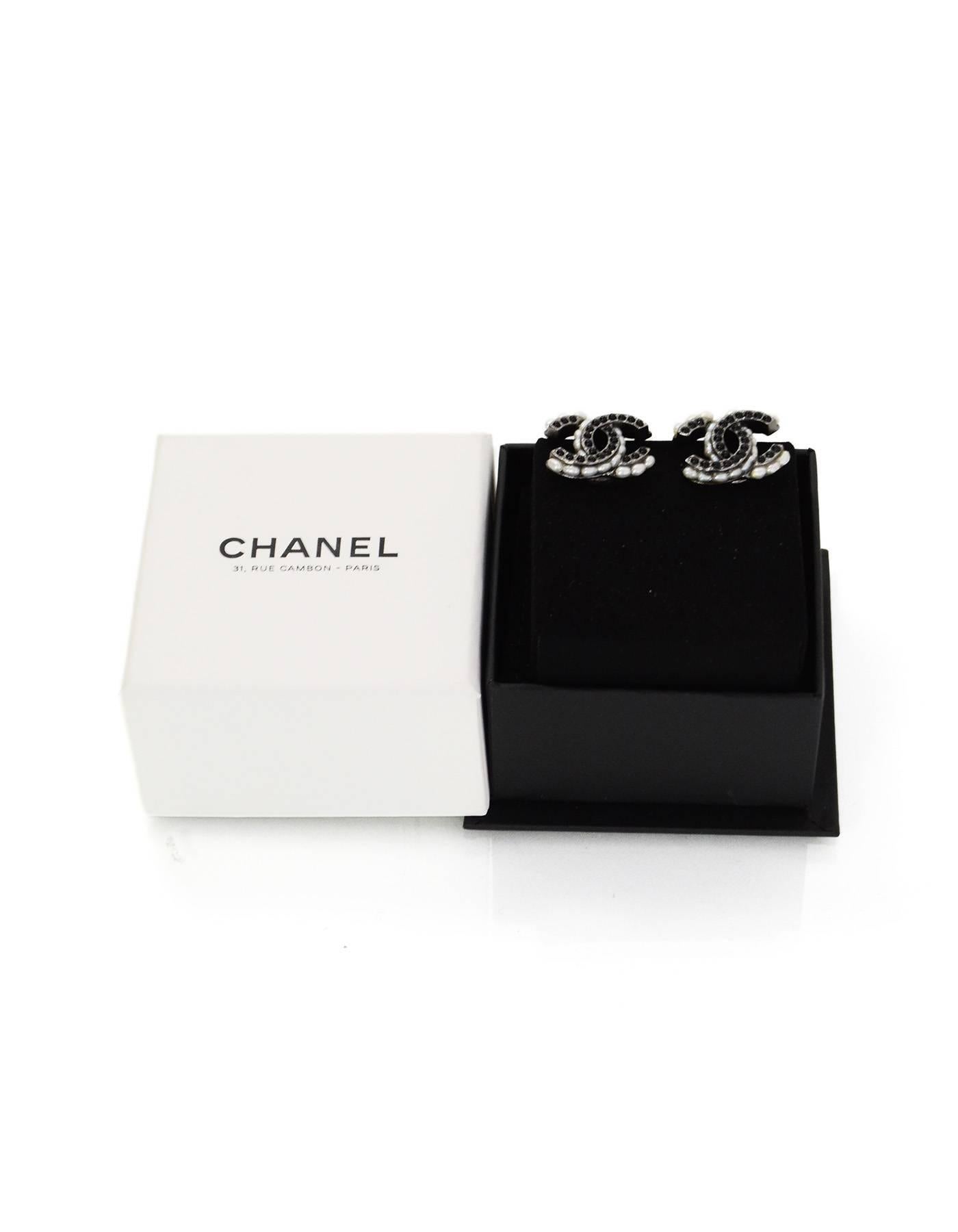 Chanel 2015 Black and Ivory CC Clip-On Earrings with Box 2