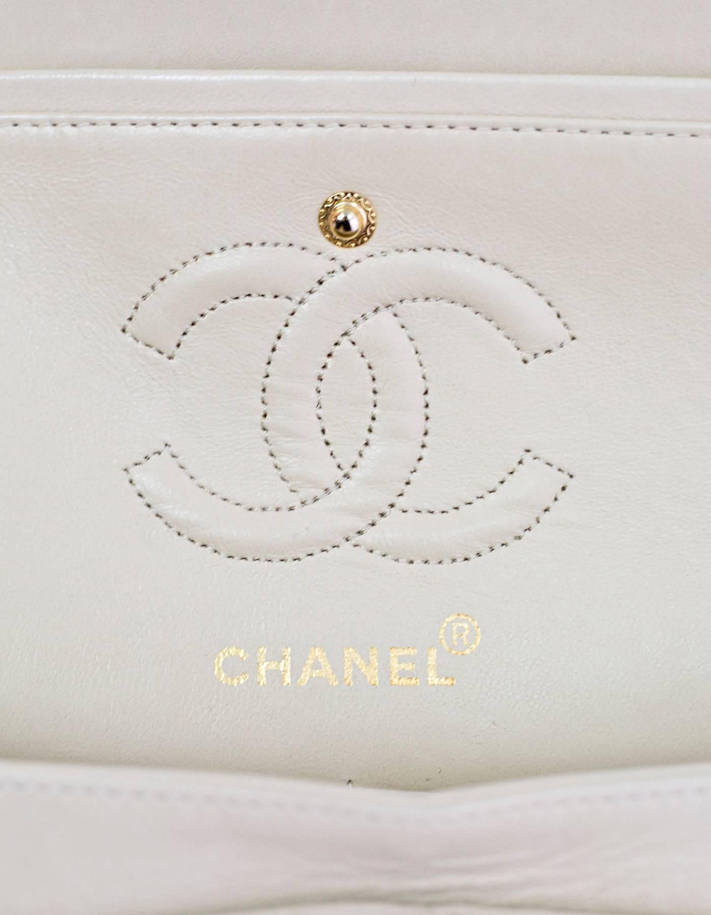 Women's Chanel Vintage Cream Quilted Lambskin Small 9
