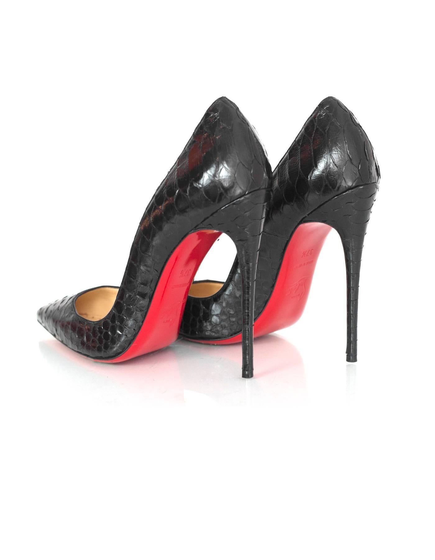 Christian Louboutin Black Python So Kate Pumps Sz 37.5 In Excellent Condition In New York, NY