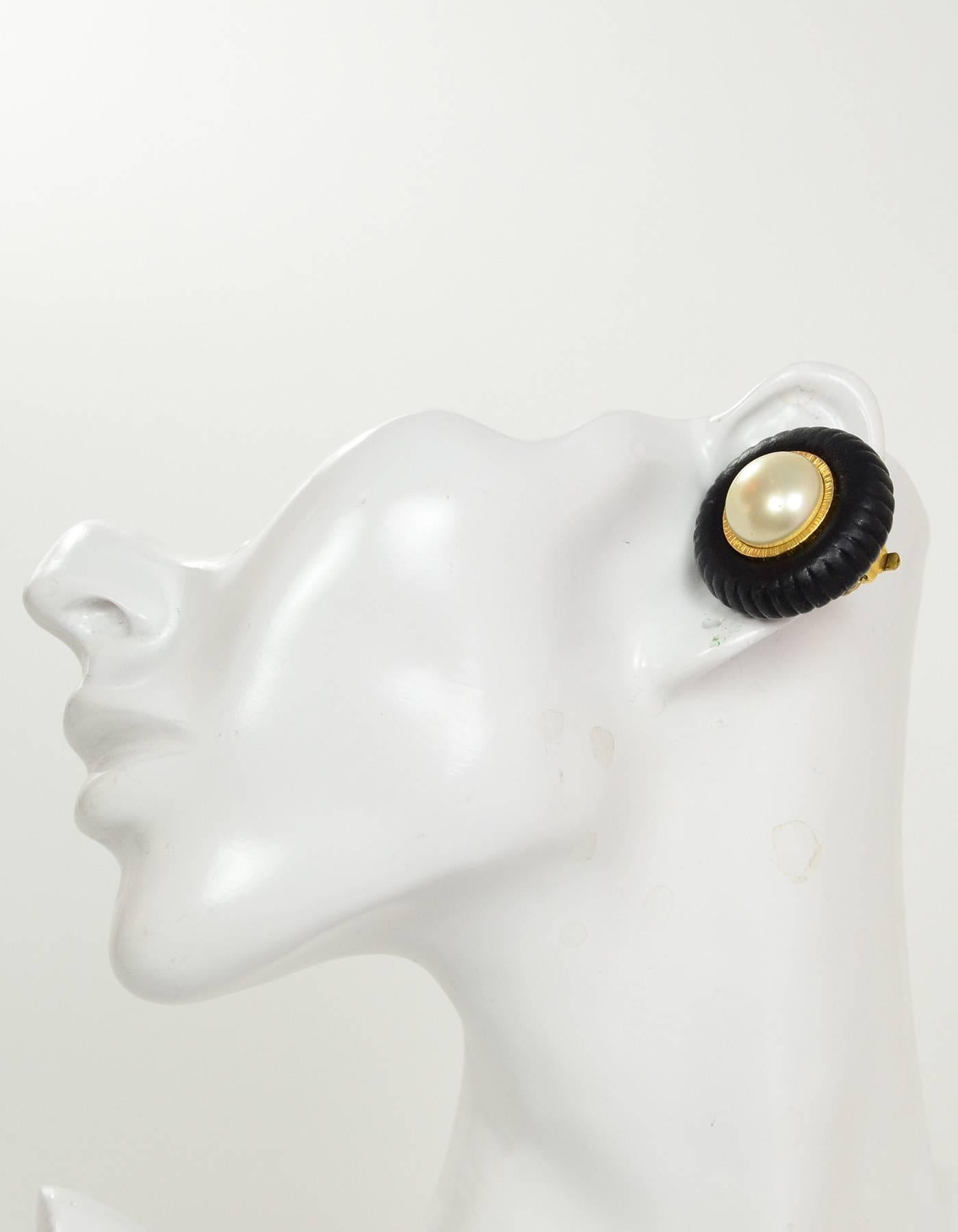 Women's Chanel Black and Pearl Clip-On Earrings