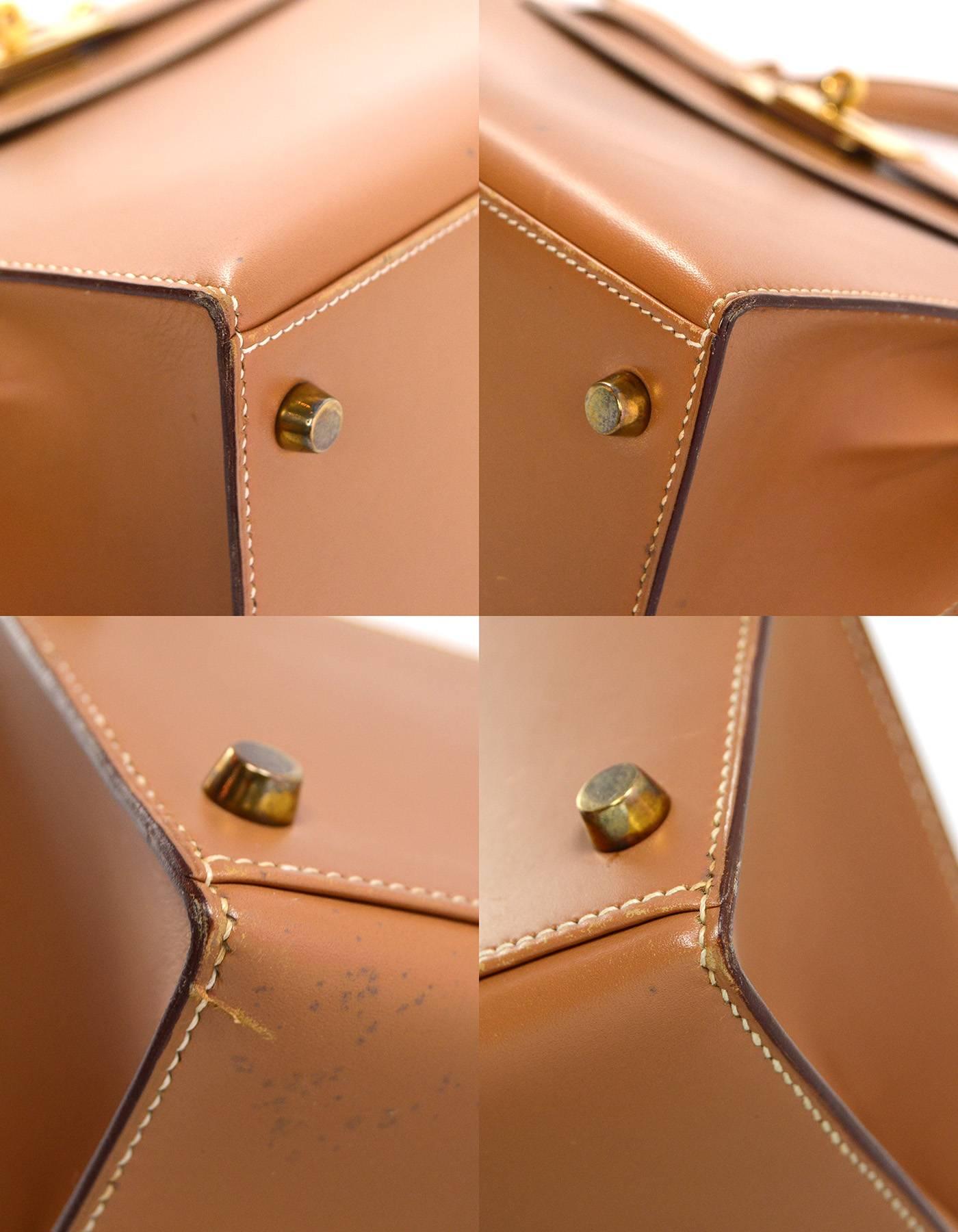 Hermes Tan Box Leather 28cm Rigid Sellier Kelly Bag w/ Strap In Good Condition In New York, NY