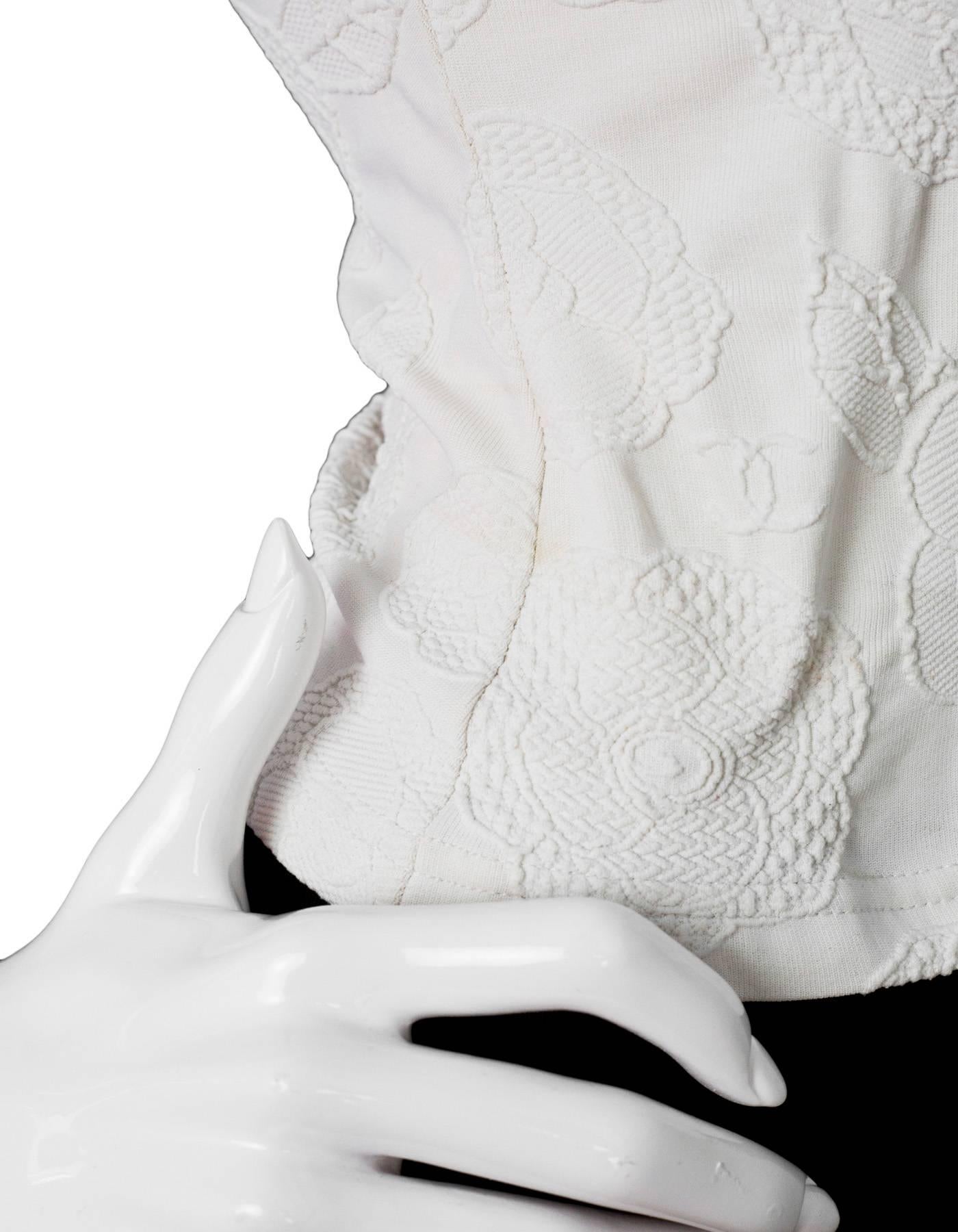 Women's Chanel White Camelia CC Print Short Sleeve Top sz S