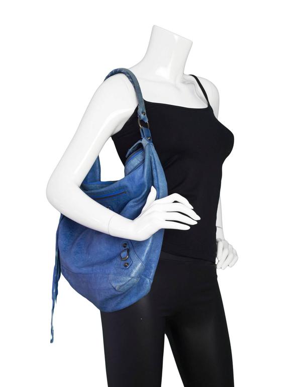 Balenciaga Blue Agneau Classic Day Hobo Bag For Sale at 1stDibs