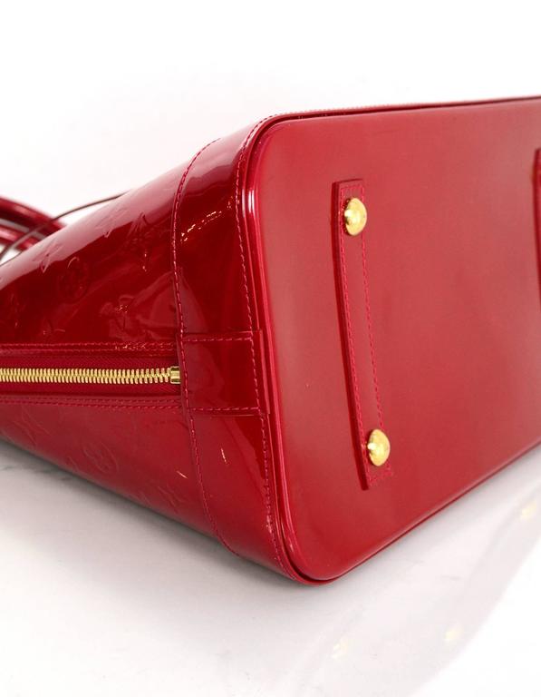 Louis Vuitton Red Pomme D'Amour Monogram Vernis Belt Size 90/36 – OPA  Vintage