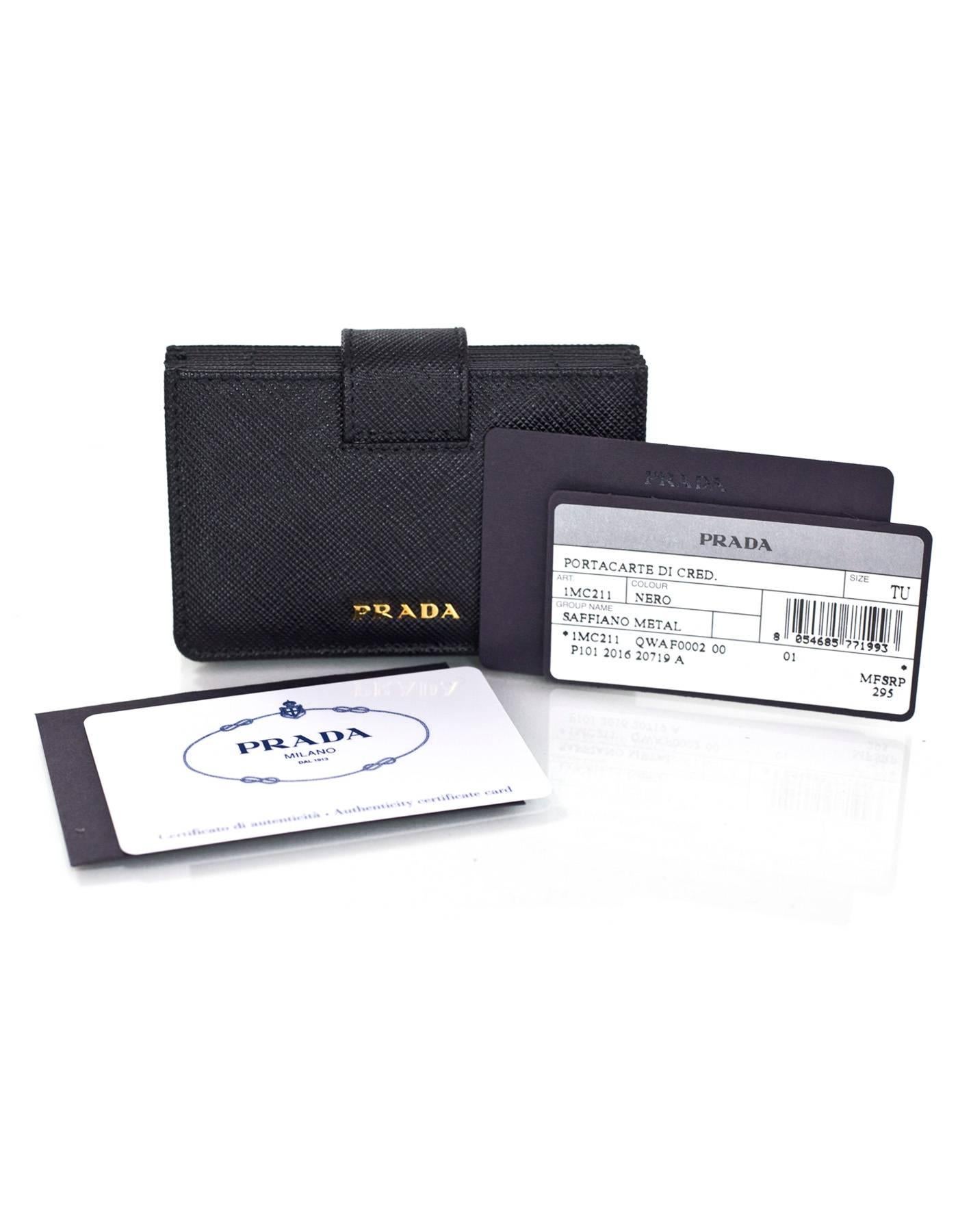 Prada Black Saffiano Leather Accordion Card Case In Excellent Condition In New York, NY