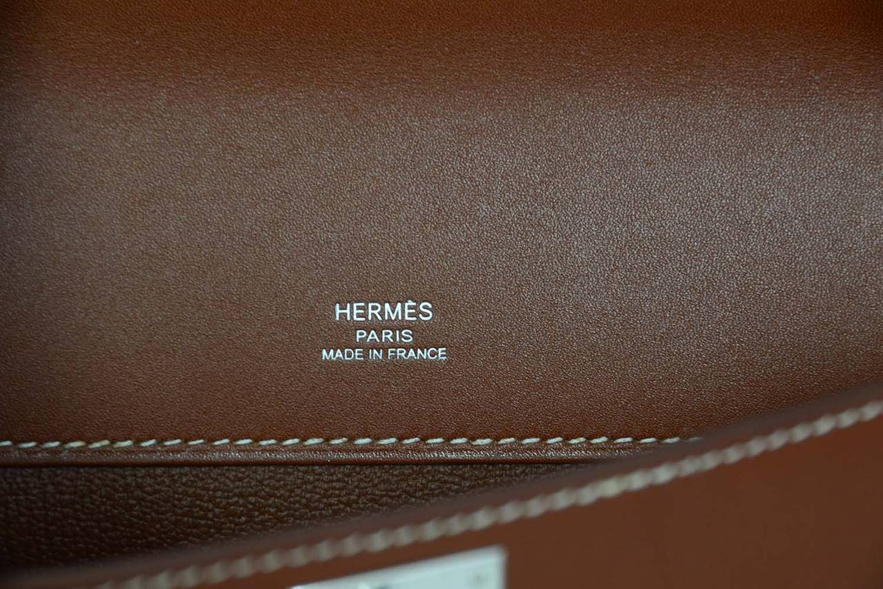 HERMES 2010 Tan Swift Leather Kelly Cut Clutch Bag w/ White Contrast Stitching 3