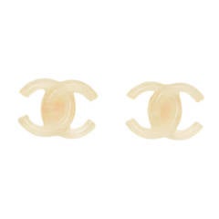 CHANEL 2002 Marbled White Resin CC Clip On Earrings CHANEL 2002 Marbled White Resin CC Clip On Earrings