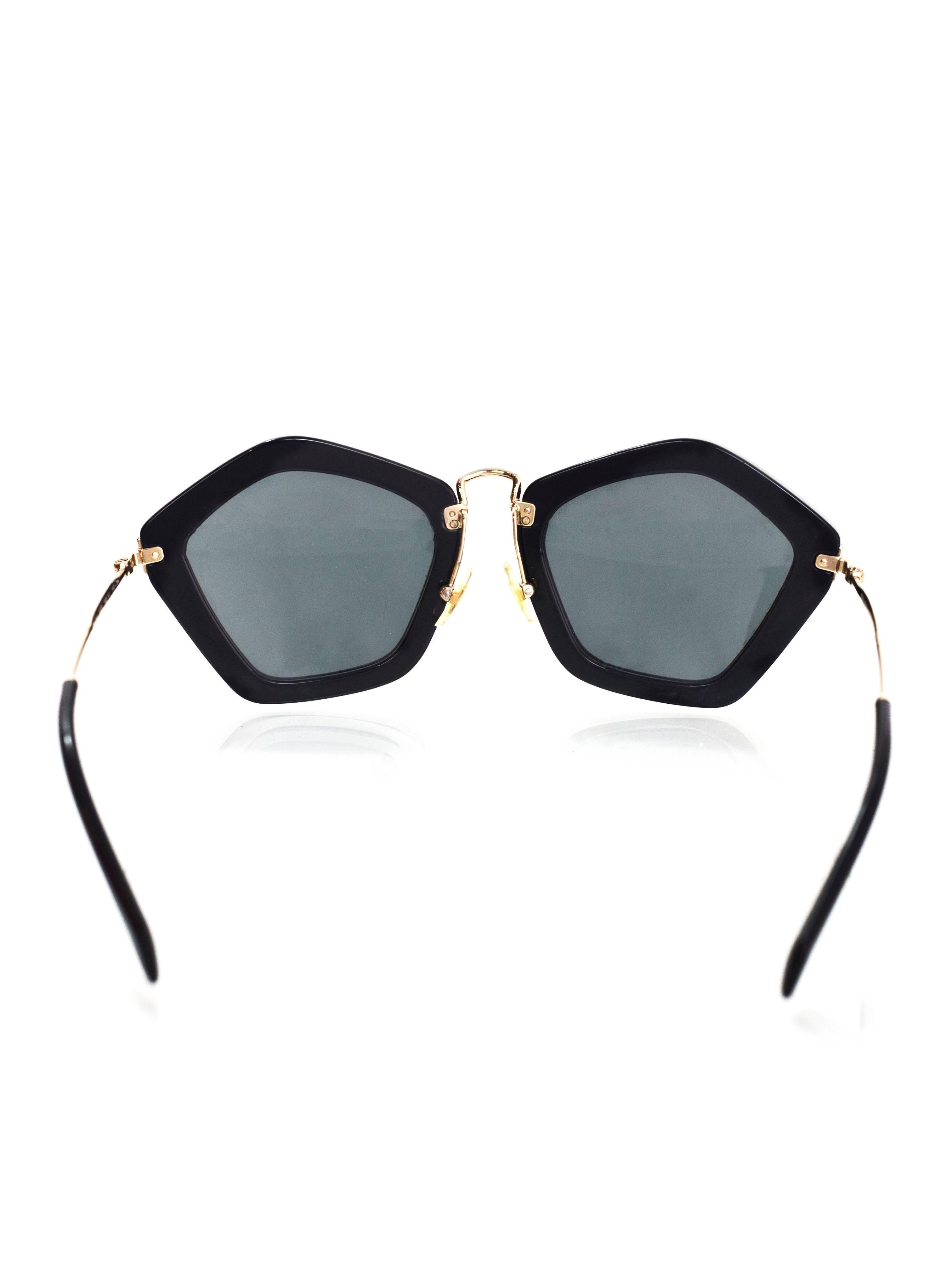 Miu Miu Black and Goldtone Noir Geometric Sunglasses with Case rt. $430 In Excellent Condition In New York, NY