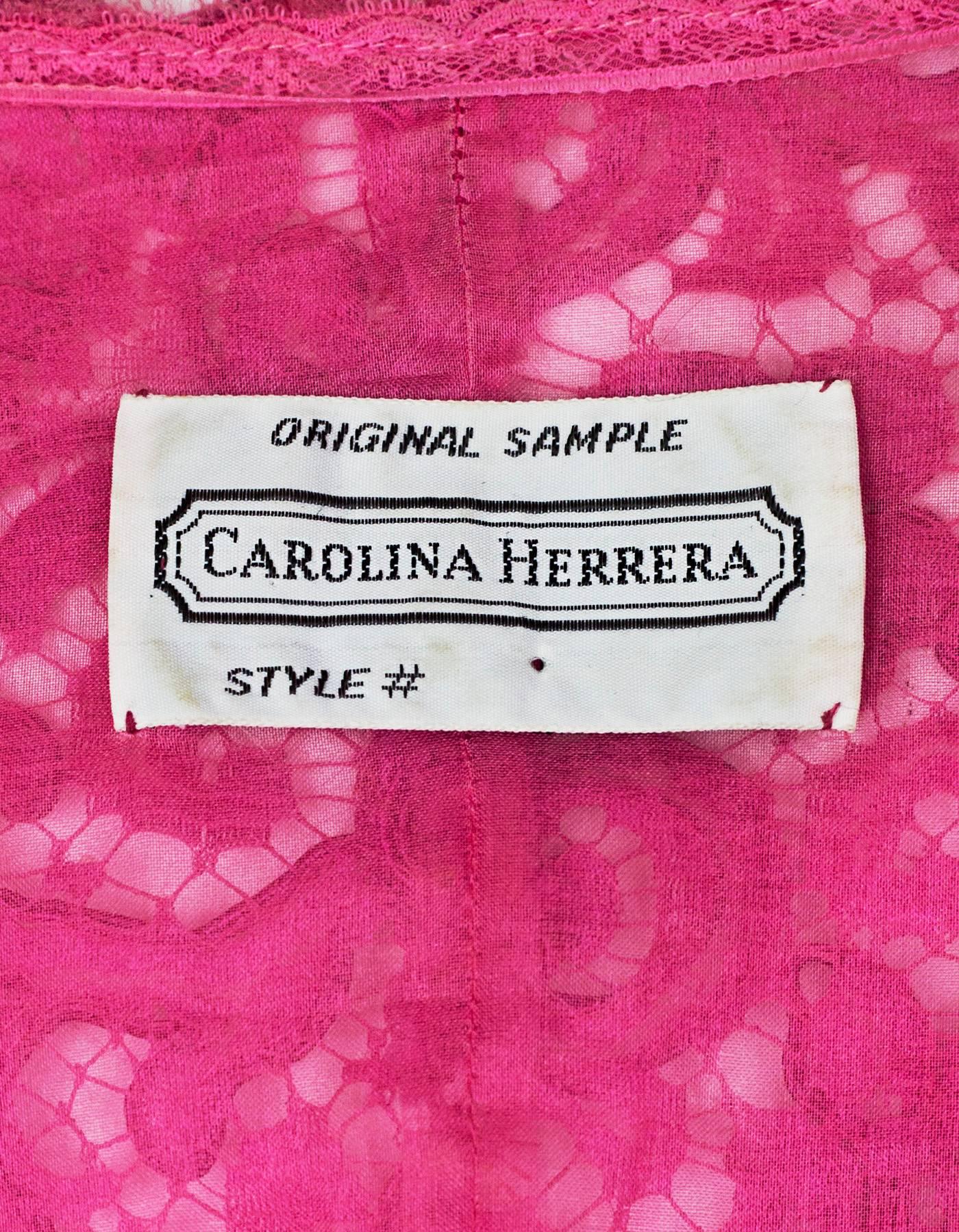 Carolina Herrera Pink Lace Double Breasted Jacket sz US4 In Excellent Condition In New York, NY