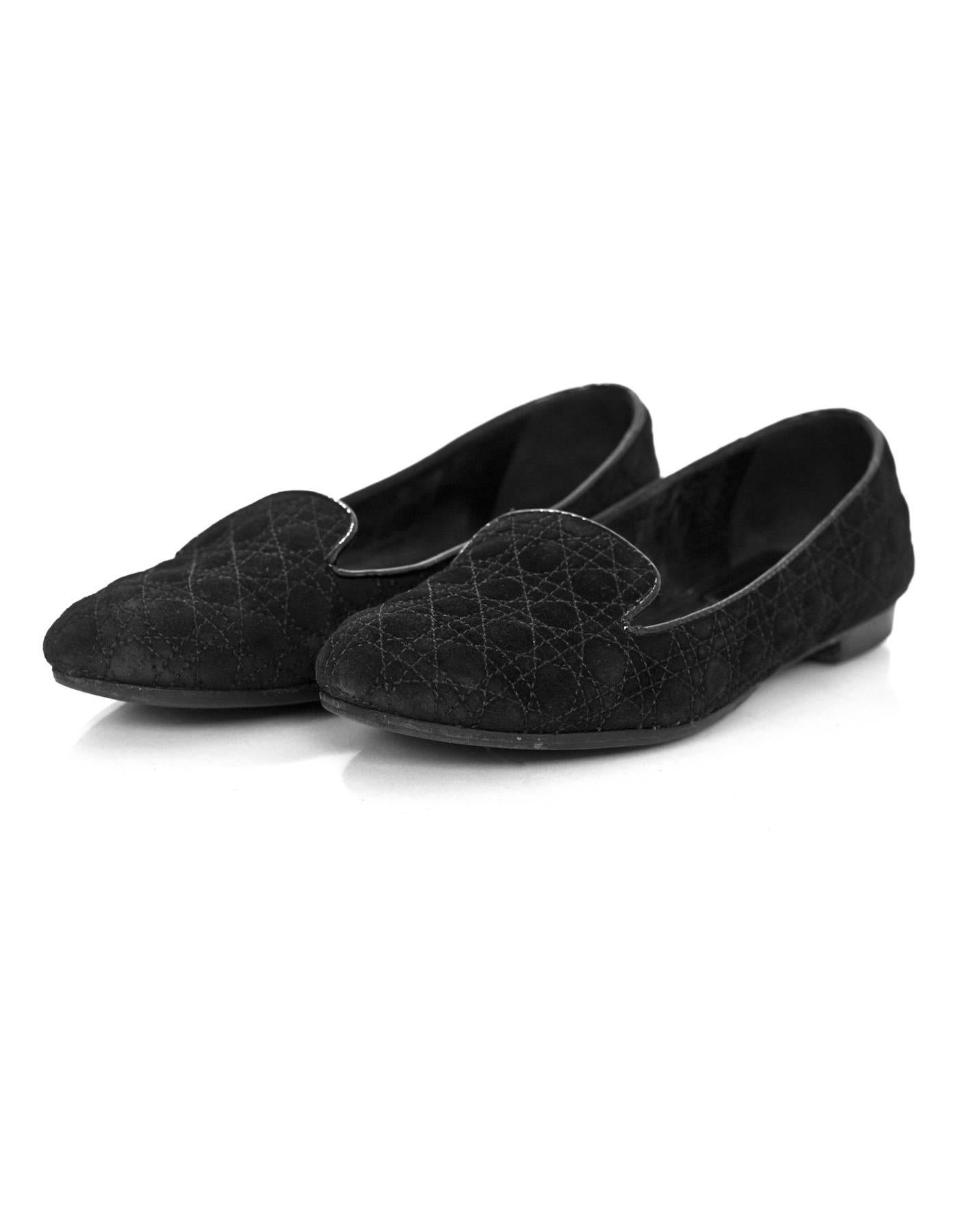 Christian Dior Black Suede Quilted Loafers Sz 35

Made In: Italy
Color: Black
Materials: Suede
Closure/Opening: Slide on
Sole Stamp: Dior made in italy 35
Retail Price: $610 + tax
Overall Condition: Very good pre-owned condition with the exception