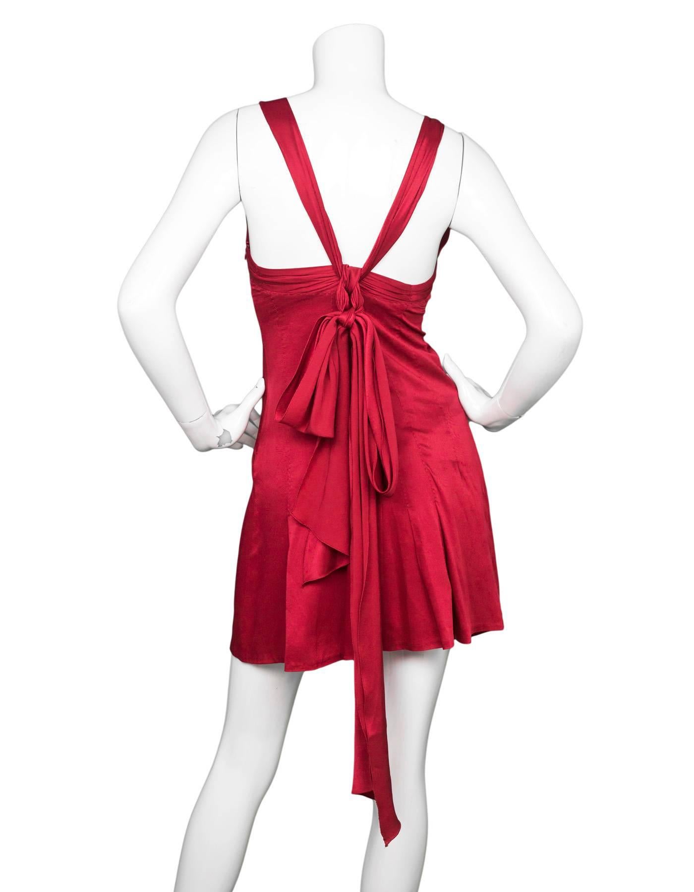 Moschino Brick Red Cocktail Dress w/ Bow Pleated Back Sz US4 In Excellent Condition In New York, NY