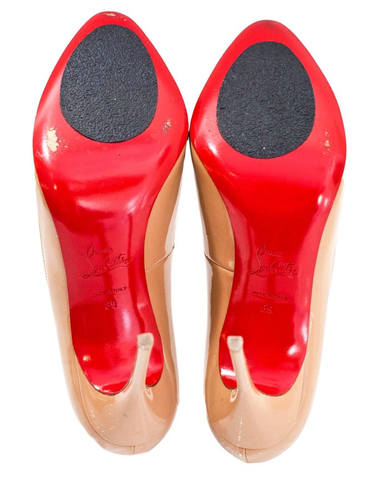 louboutin nude flat