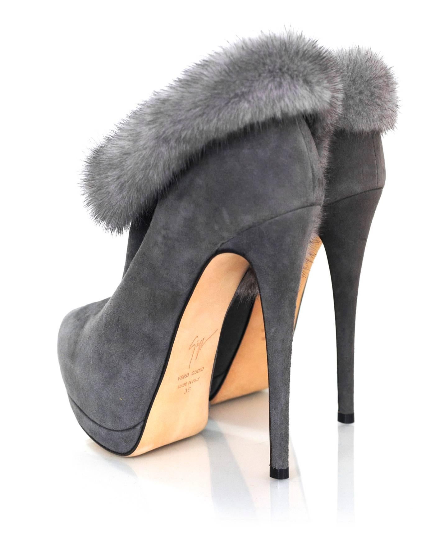 Giuseppe Zanotti Grey Suede and Fur Bootie Sz 36  In Excellent Condition In New York, NY