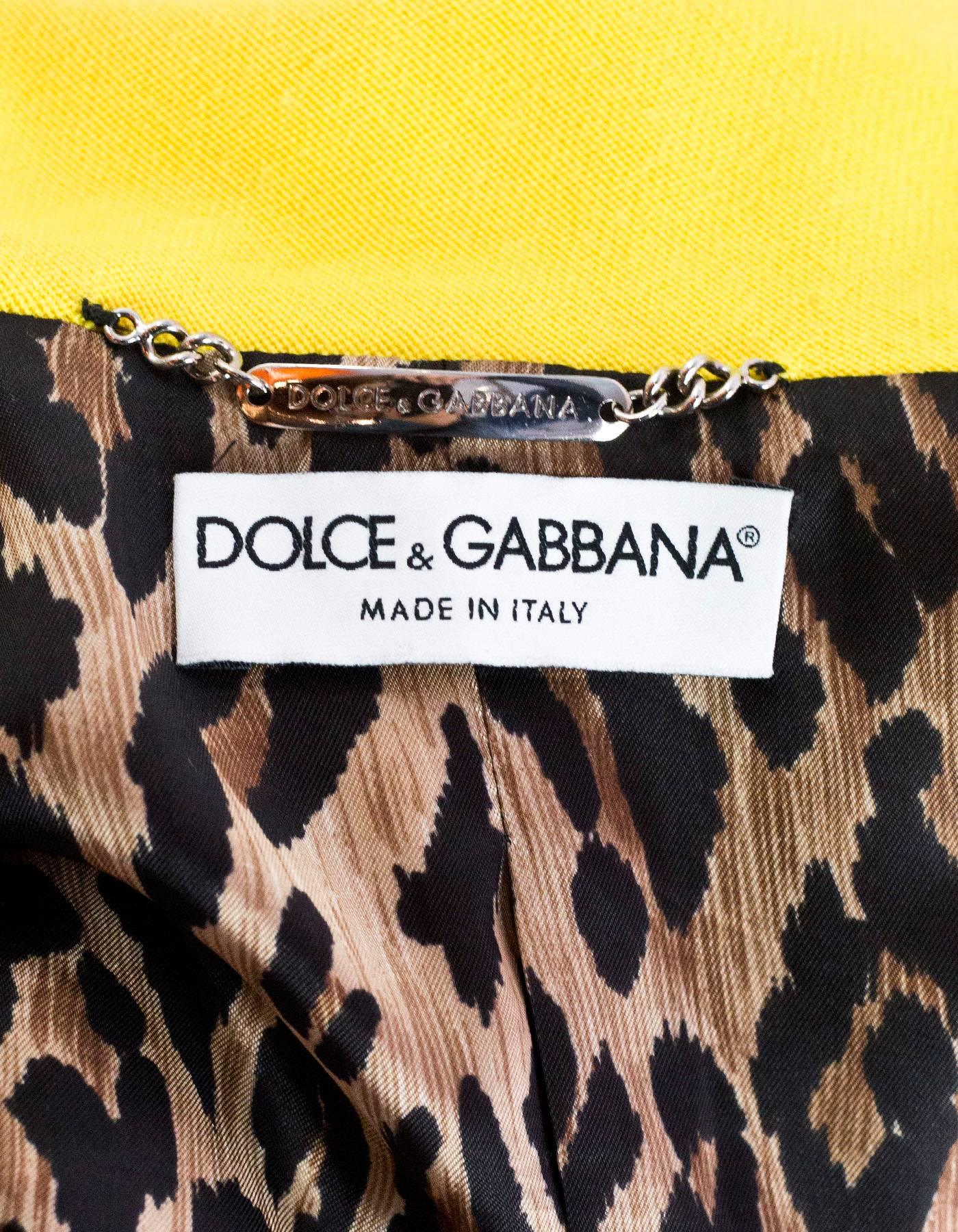 Dolce & Gabbana Yellow Wool Button Up Coat Sz IT40 In Excellent Condition In New York, NY