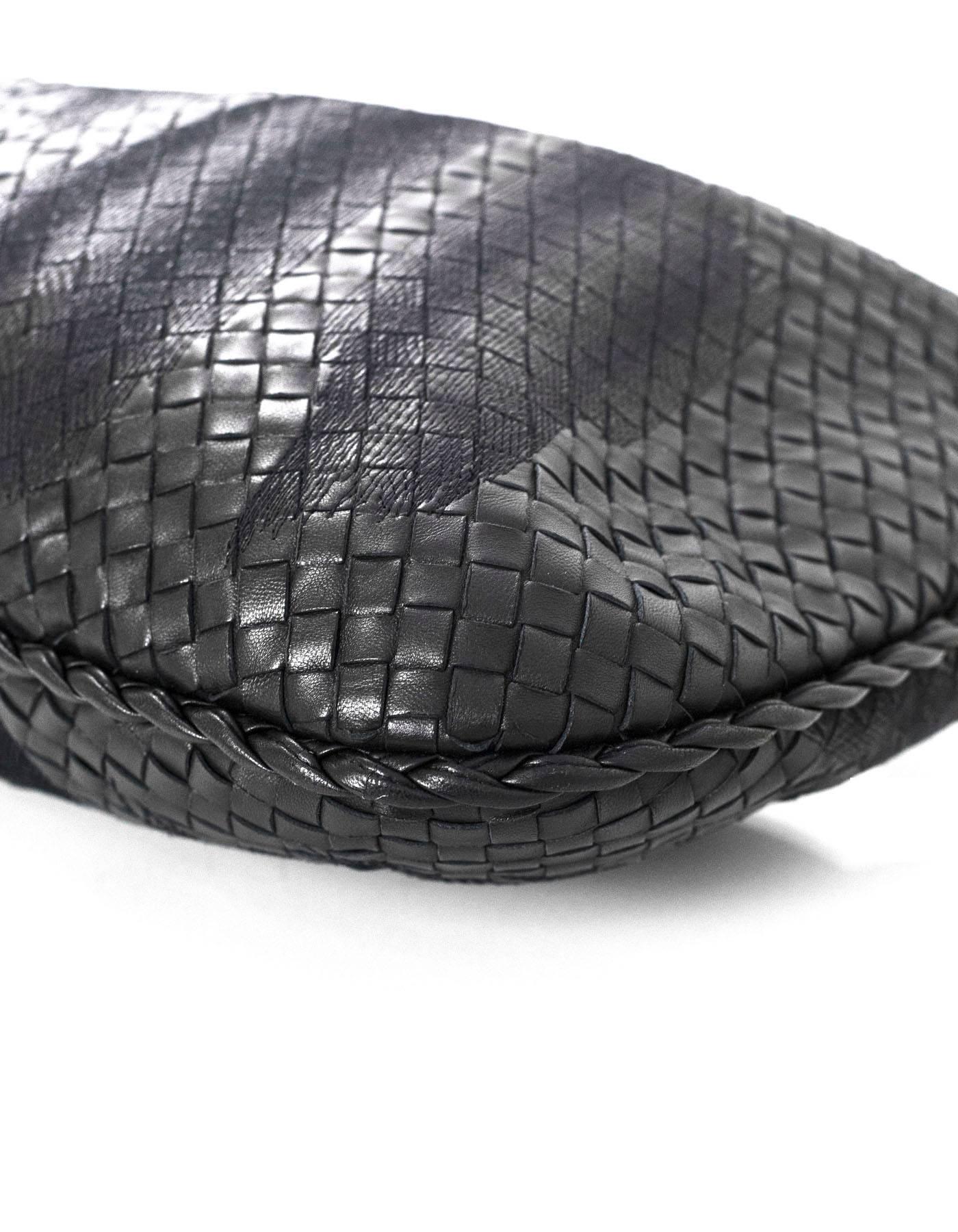 Bottega Veneta Black Woven Leather Shadow Bag with DB rt. $3, 300 In Excellent Condition In New York, NY