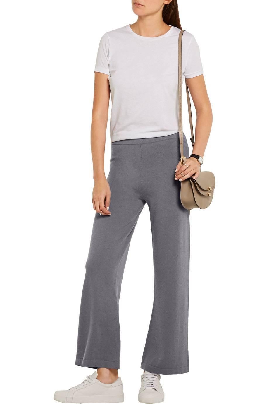 Allude Taupe Cashmere Wide Leg Pants Sz M

Made In: China
Color: Taupe
Composition: 100% cashmere
Closure/Opening: Stretch waistband
Retail Price: $479 + tax
Overall Condition: Excellent pre-owned condition, light pilling

Marked Size: M
Waist: