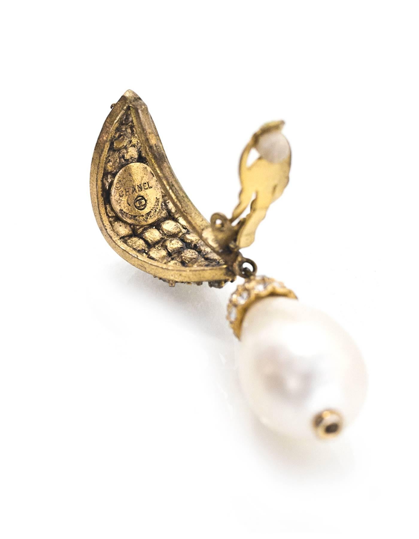 Women's Chanel Vintage Crystal and Pearl Drop Clip-On Earrings