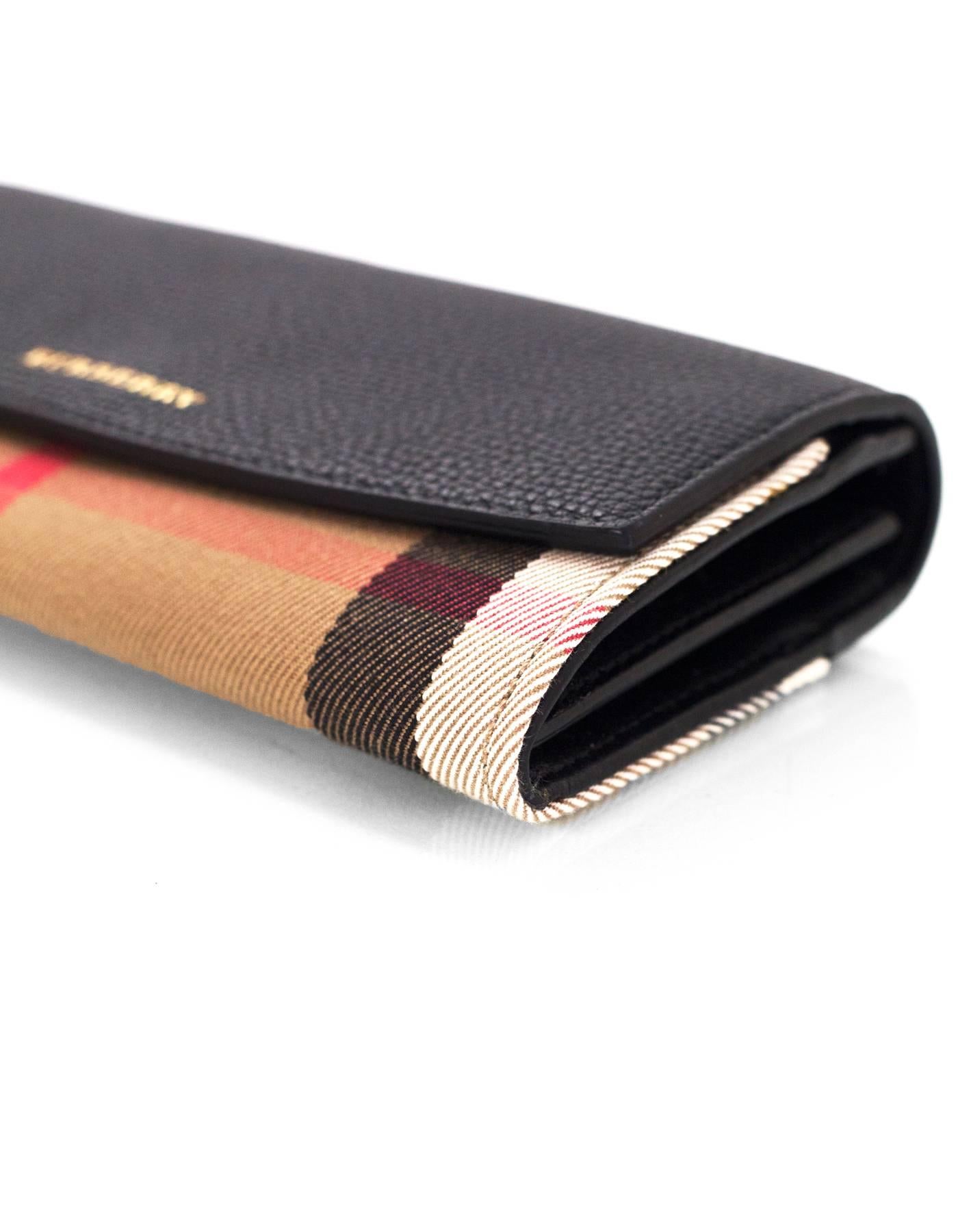 burberry house check wallet
