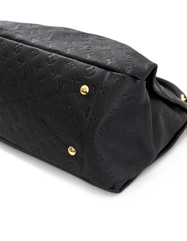 Louis Vuitton Blue Infini Monogram Empreinte Artsy MM Hobo Bag Leather  ref.303371 - Joli Closet