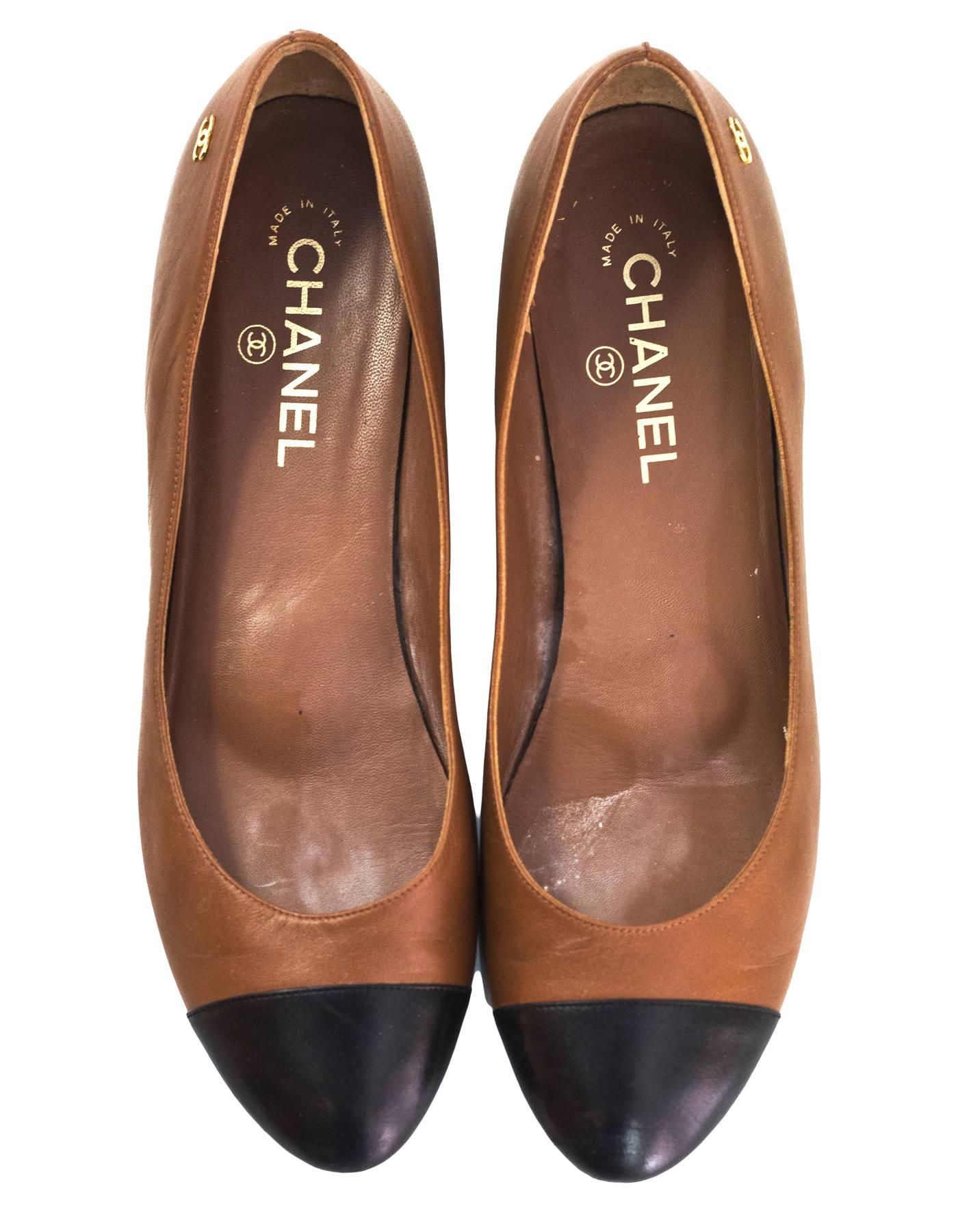 Women's Chanel Brown and Black Cap Toe Flats Sz 41
