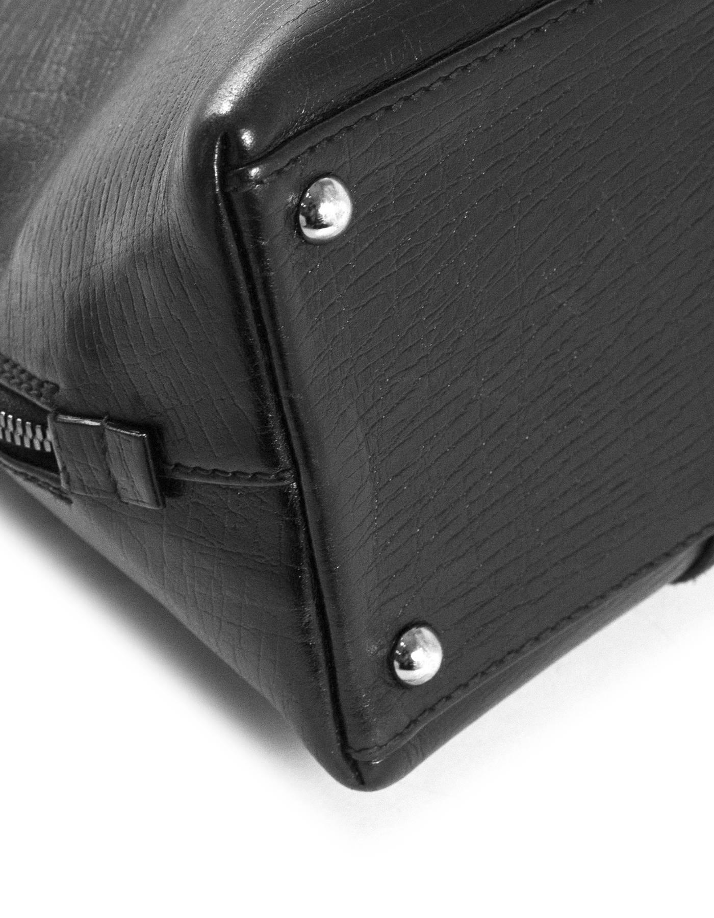 Women's Gucci Black Leather Zip Top Handbag
