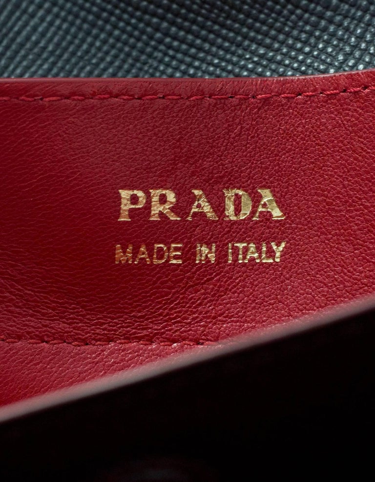 emma watson paradoxe prada