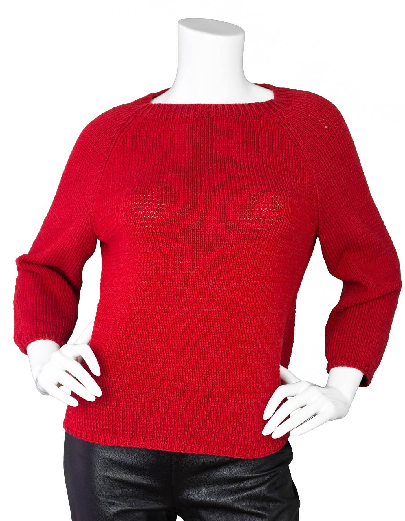 Oscar De La Renta Red Longsleeve Sweater Sz Small

Made In: Russia
Color: Red
Composition: 100% Cotton
Lining: None
Closure/Opening: Pull over
Exterior Pockets: None
Interior Pockets: None
Overall Condition: Excellent pre-owned condition
Marked