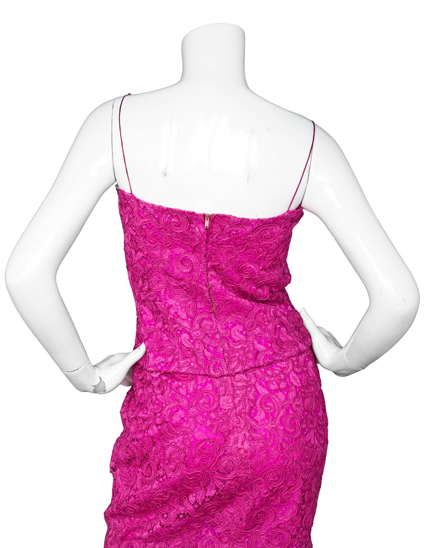 Carolina Herrera Pink Lace Spaghetti Strap Top sz US4 In Excellent Condition In New York, NY