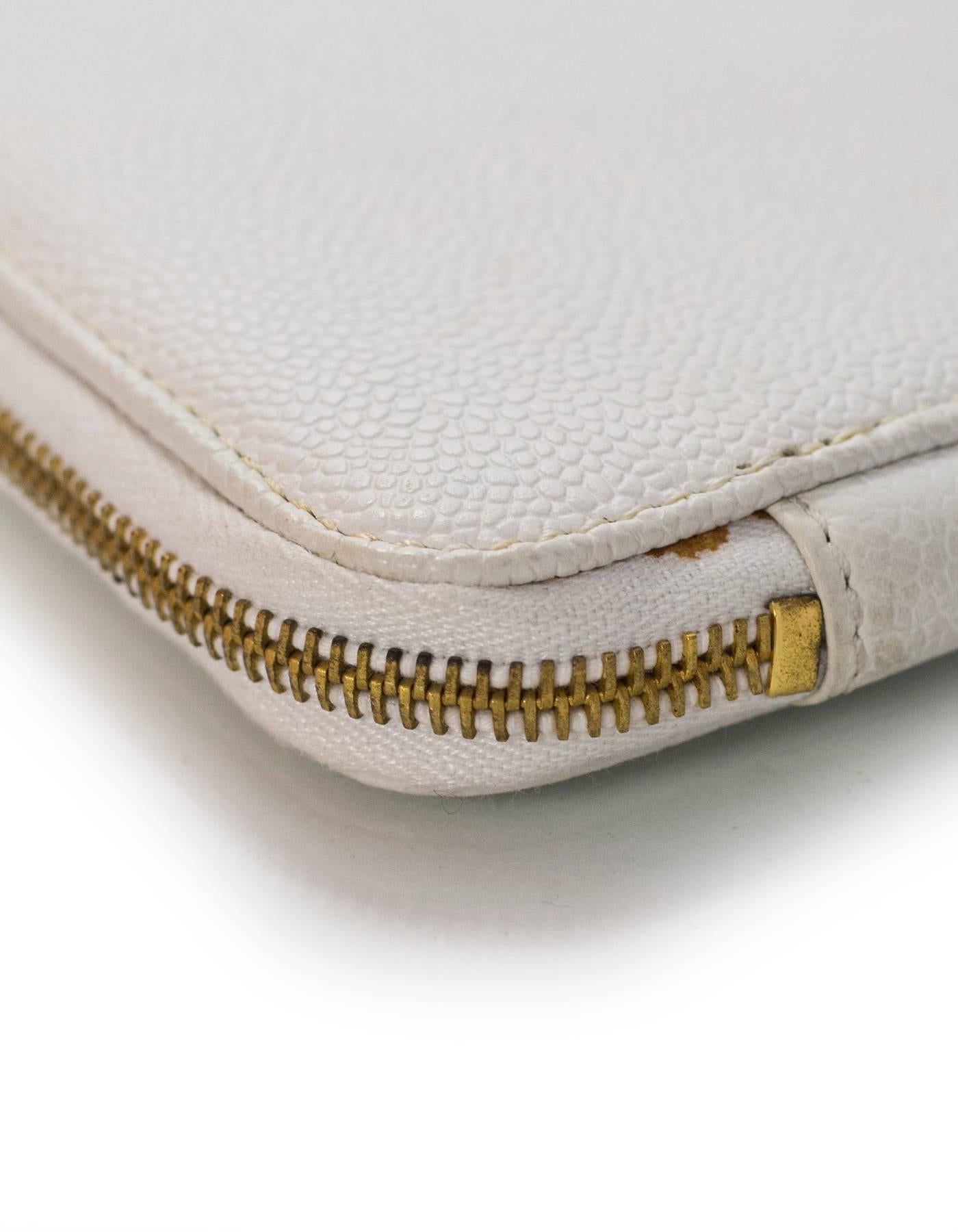 chanel white wallet