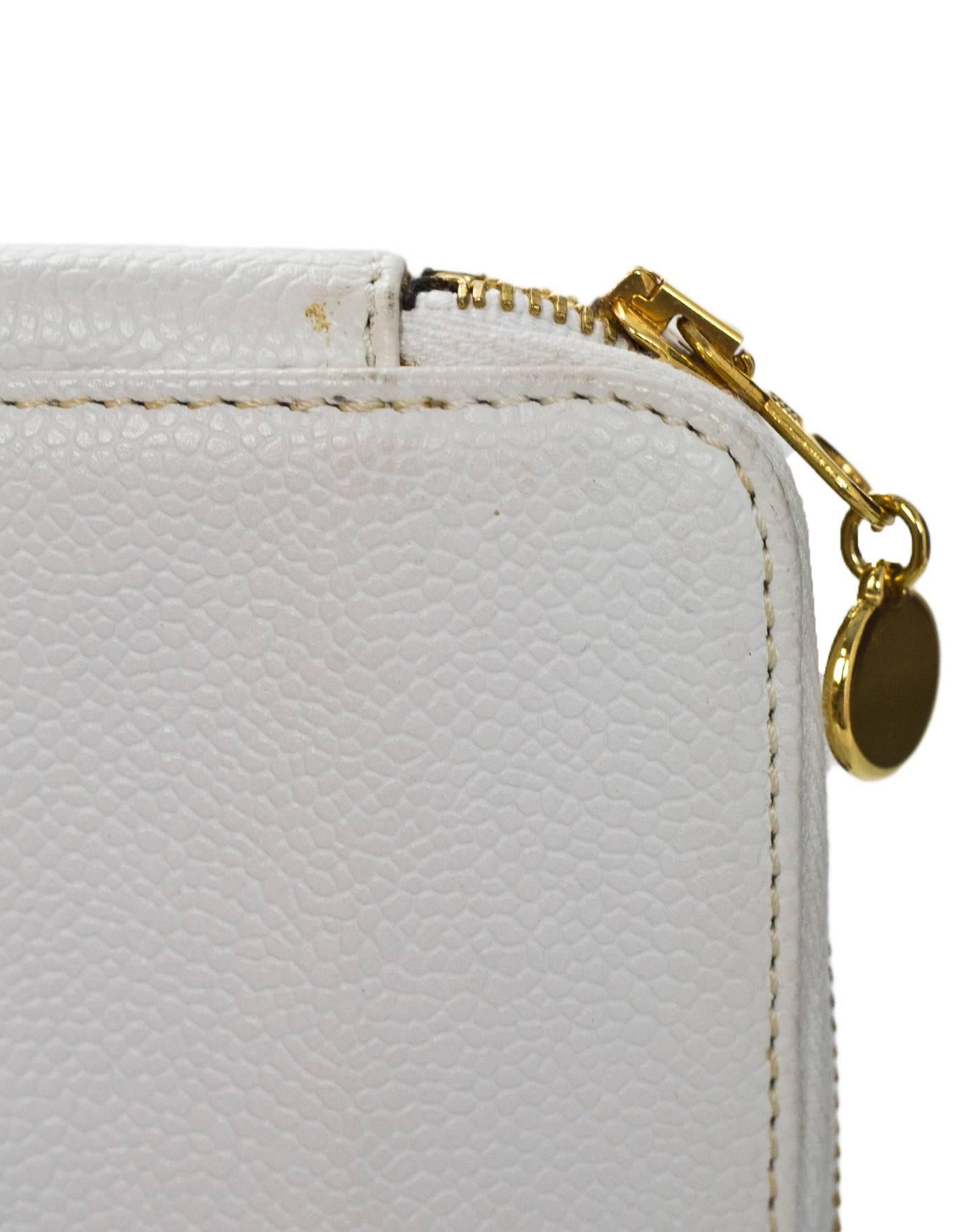 Women's Chanel White Caviar Leather Timeless CC XLClutch Bag/Folio Wallet